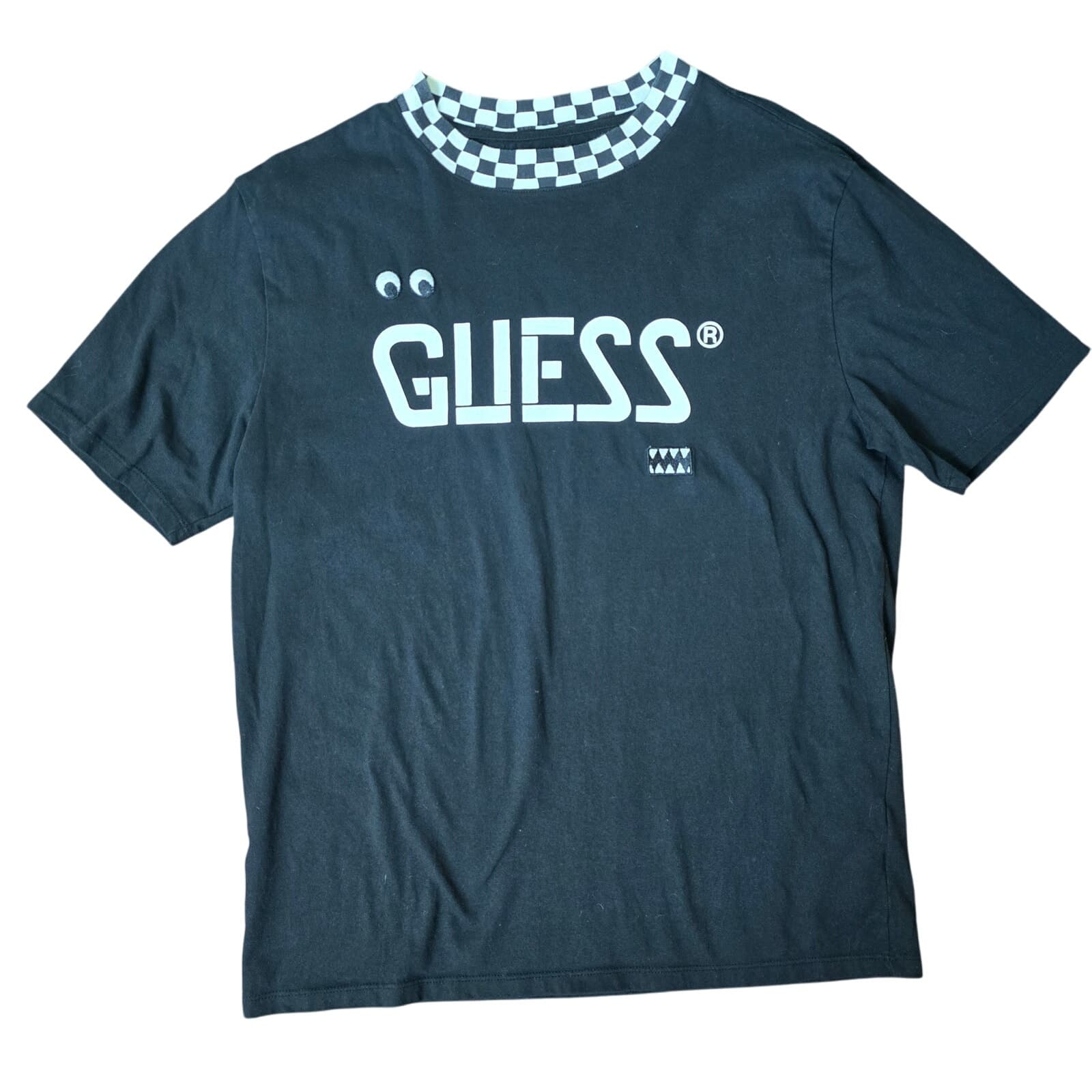 GUESS x J. BALVIN Checkered Collar Logo Tee, Small - Thumbnail 2