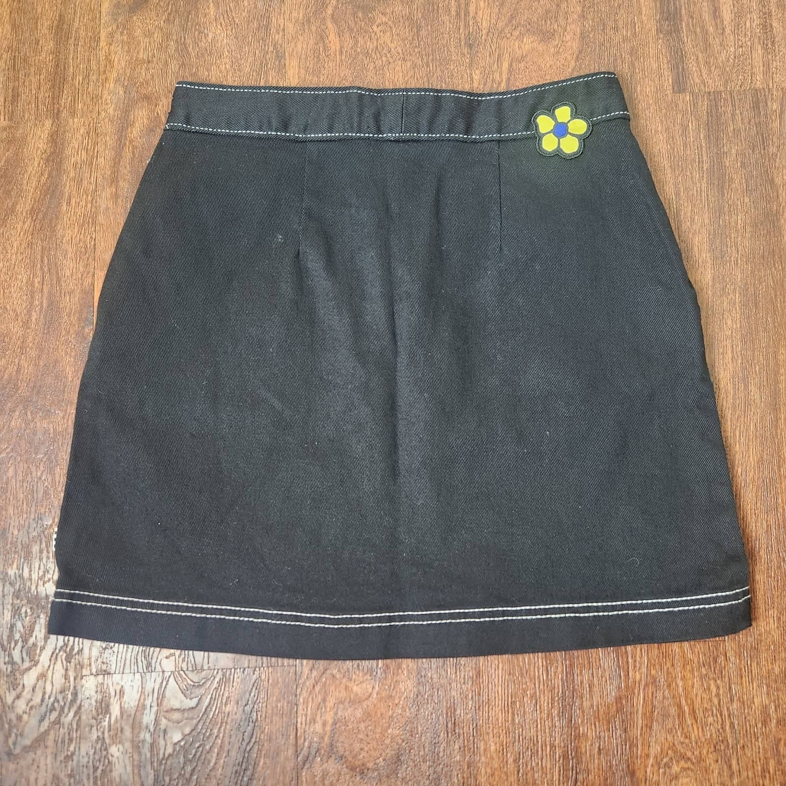 VANS Black Y2K Skirt with Contrast Stitching Patches Front Zipper, Small - Thumbnail 6