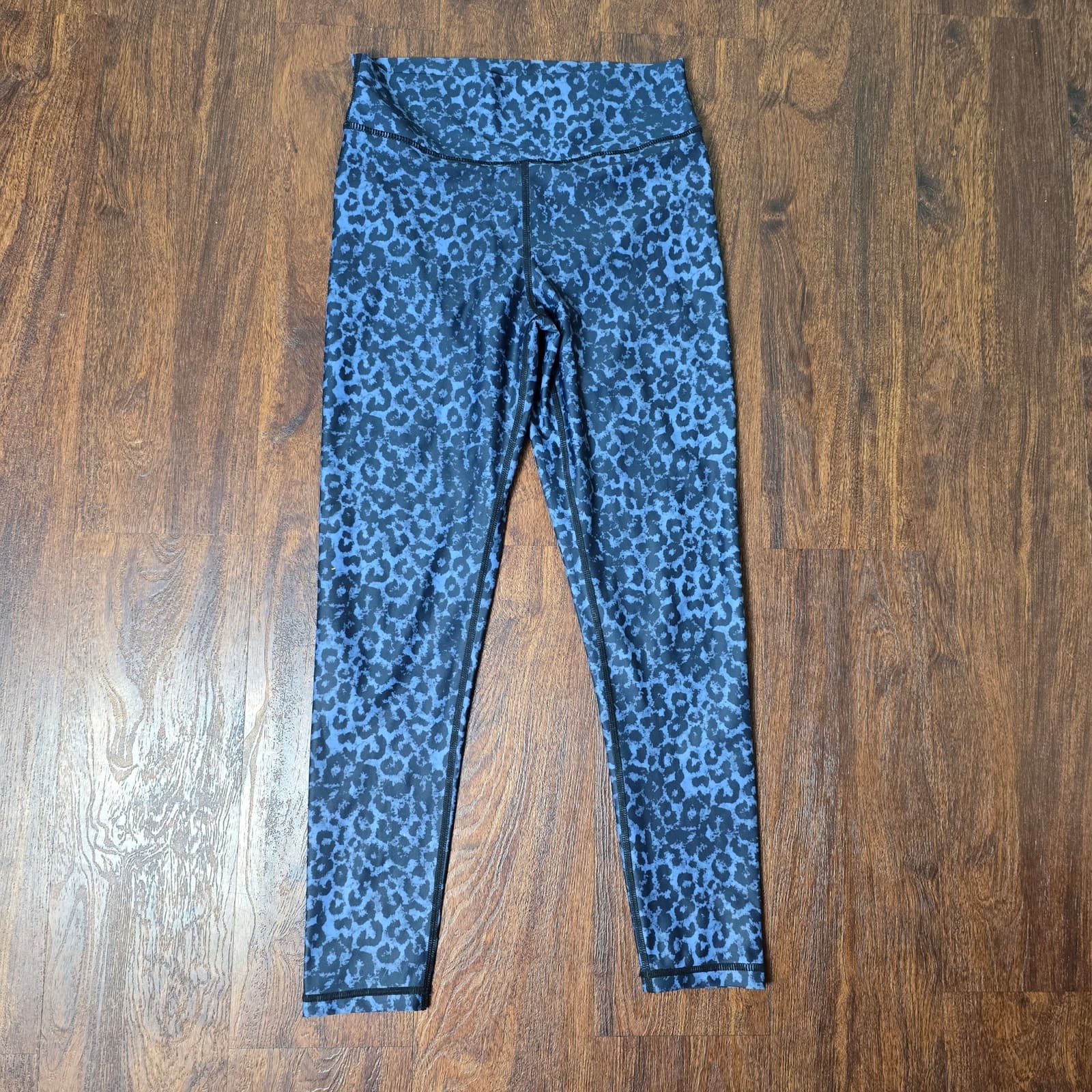 Zyia Active Light N Tight Leggings Scrunchy 7/8 High Rise Stone Leopard Blue - Thumbnail 2