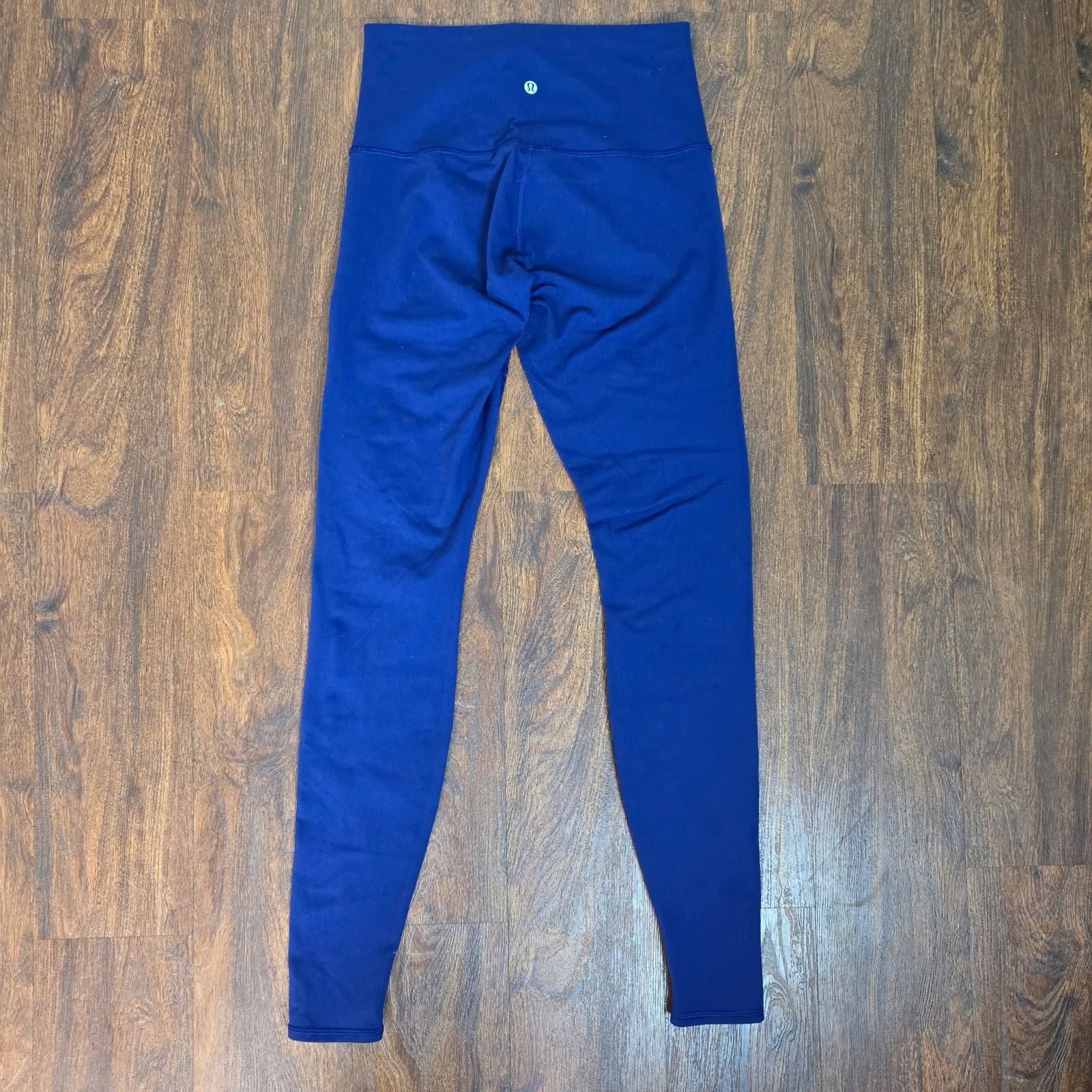 Lululemon Wanderlust Highest Times Pant in Iris Flower Size 8, VERY RARE - Thumbnail 7