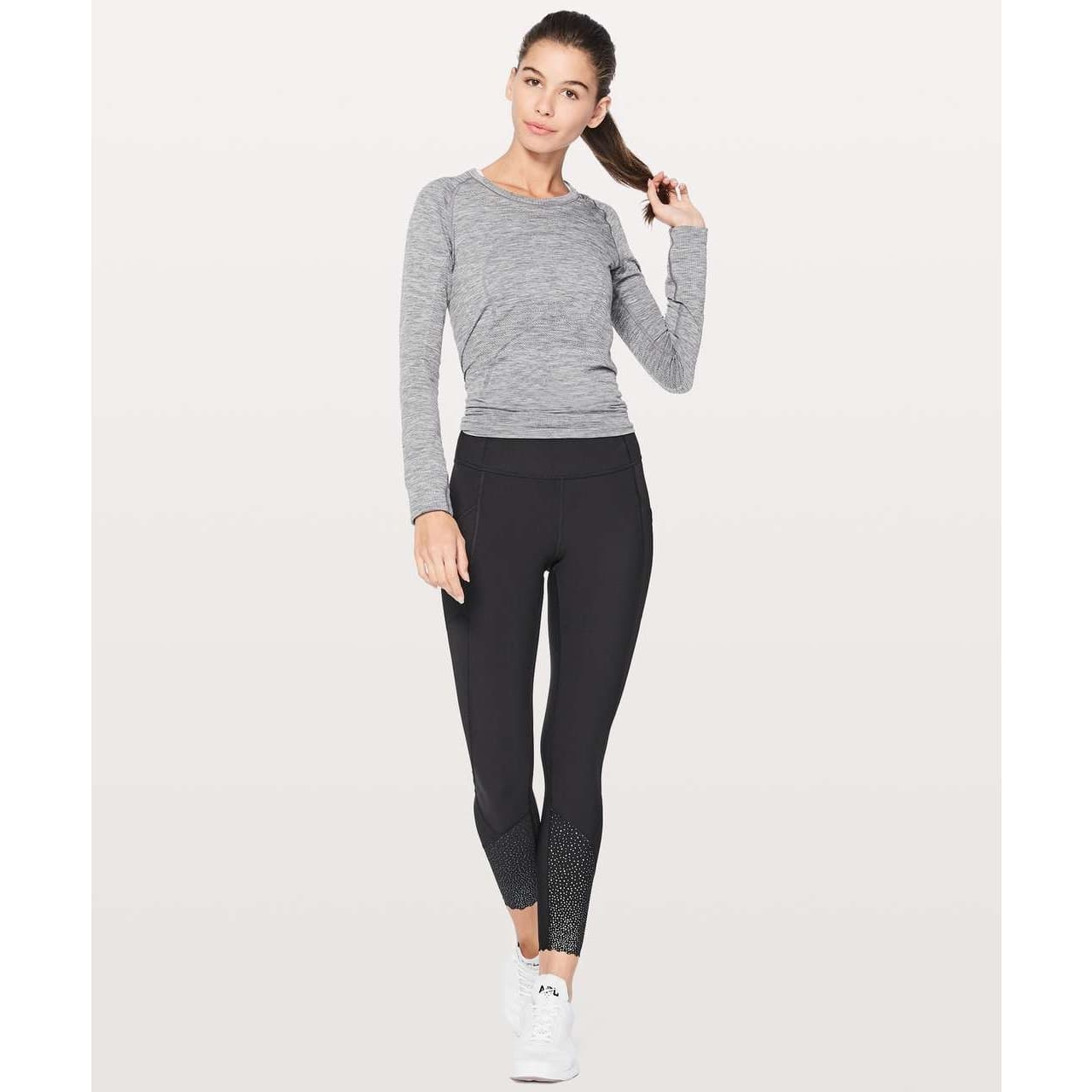 Lululemon Tight Stuff Tight II 25" in Black, Size 4 - Thumbnail 2