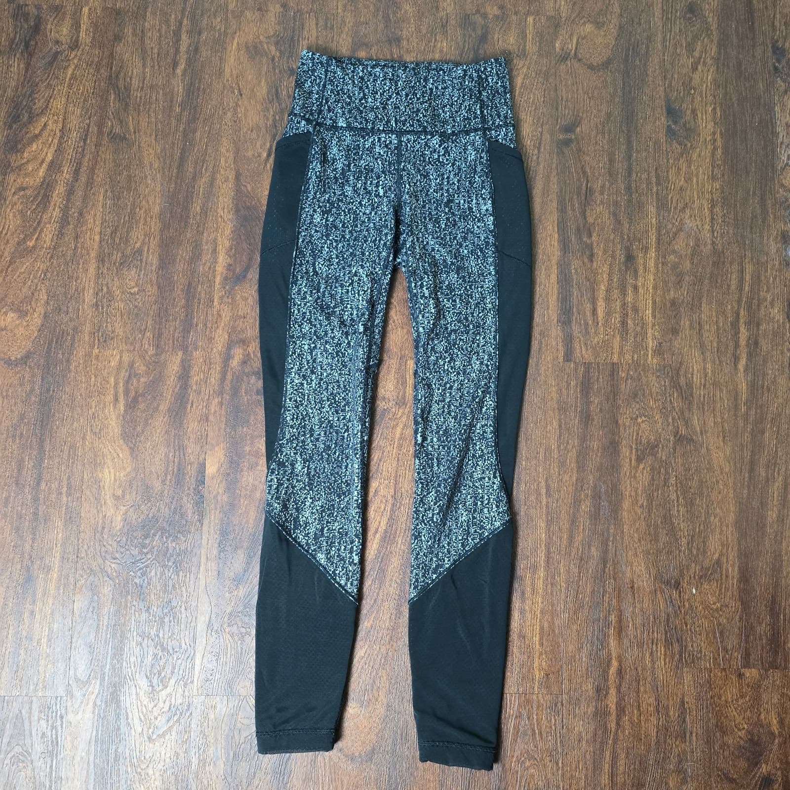 Lululemon Fit Physique Tight Luon Suited Jacquard Black White / Black - Image 1