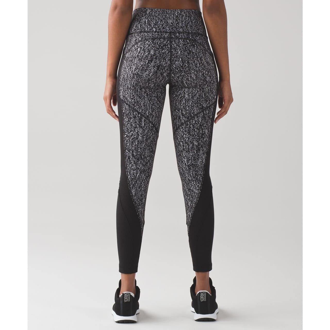 Lululemon Fit Physique Tight Luon Suited Jacquard Black White / Black - Thumbnail 10