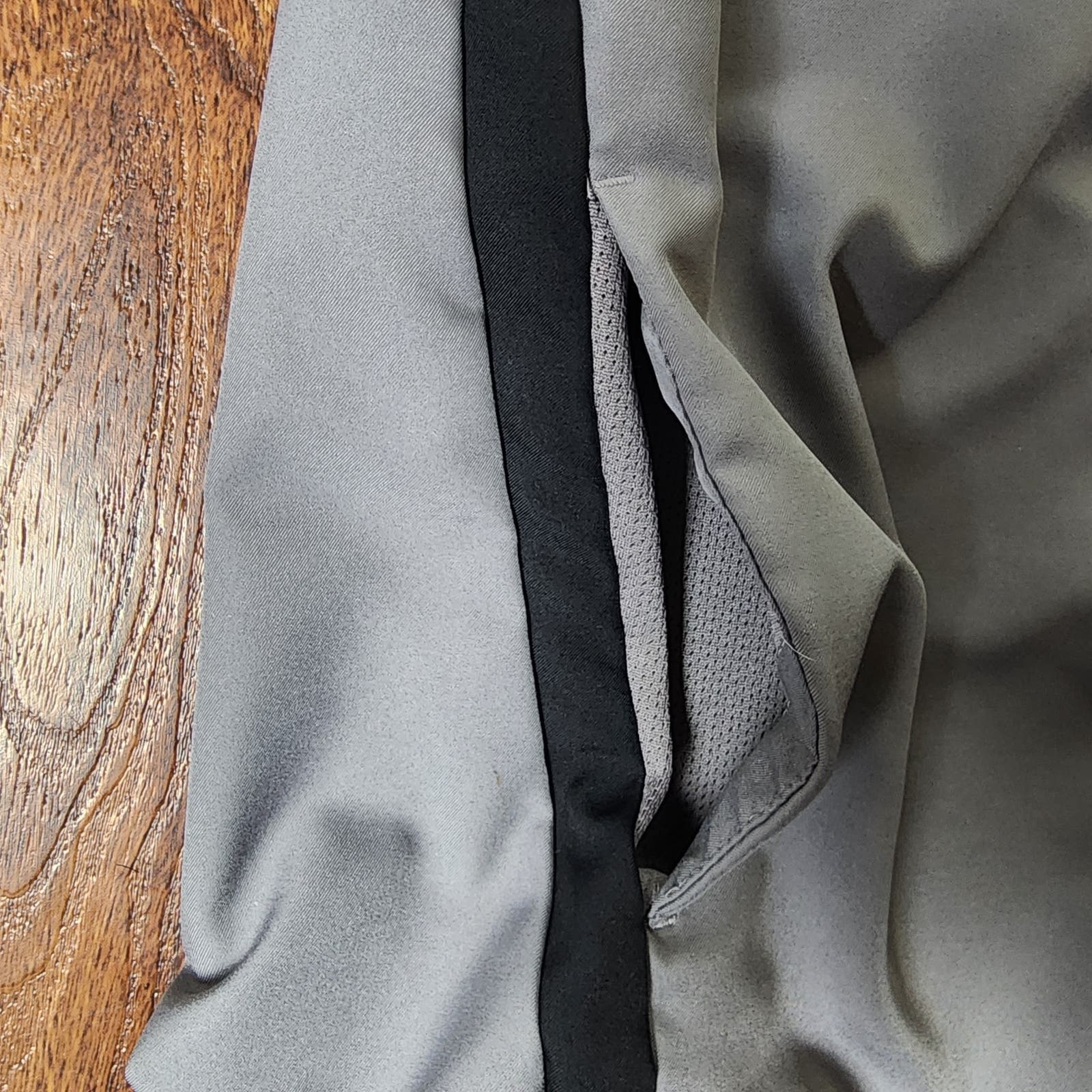 Nike Men's Dry Team Woven Gray Lightweight Zip Training Jacket, Small NWOT - Thumbnail 4