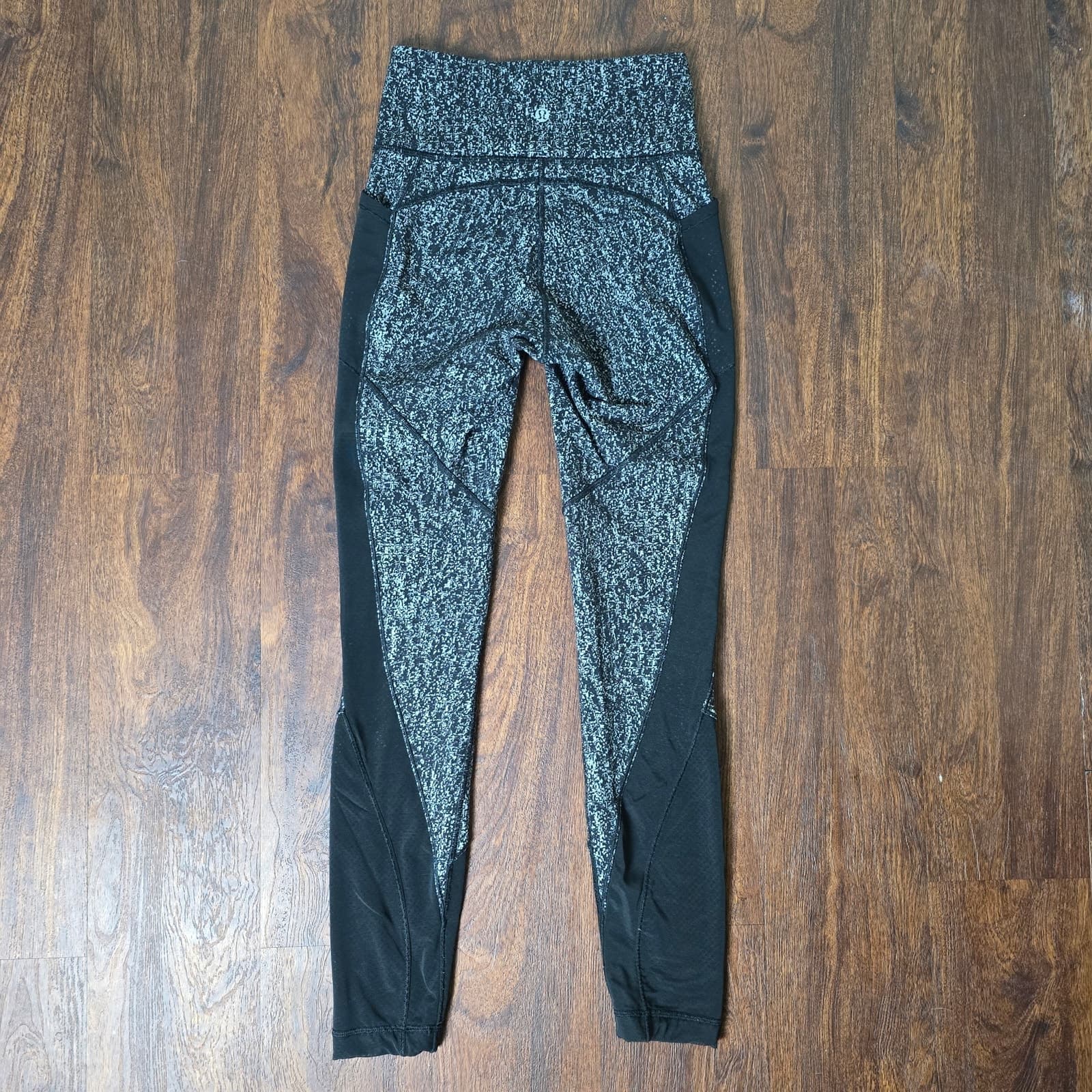 Lululemon Fit Physique Tight Luon Suited Jacquard Black White / Black - Thumbnail 4