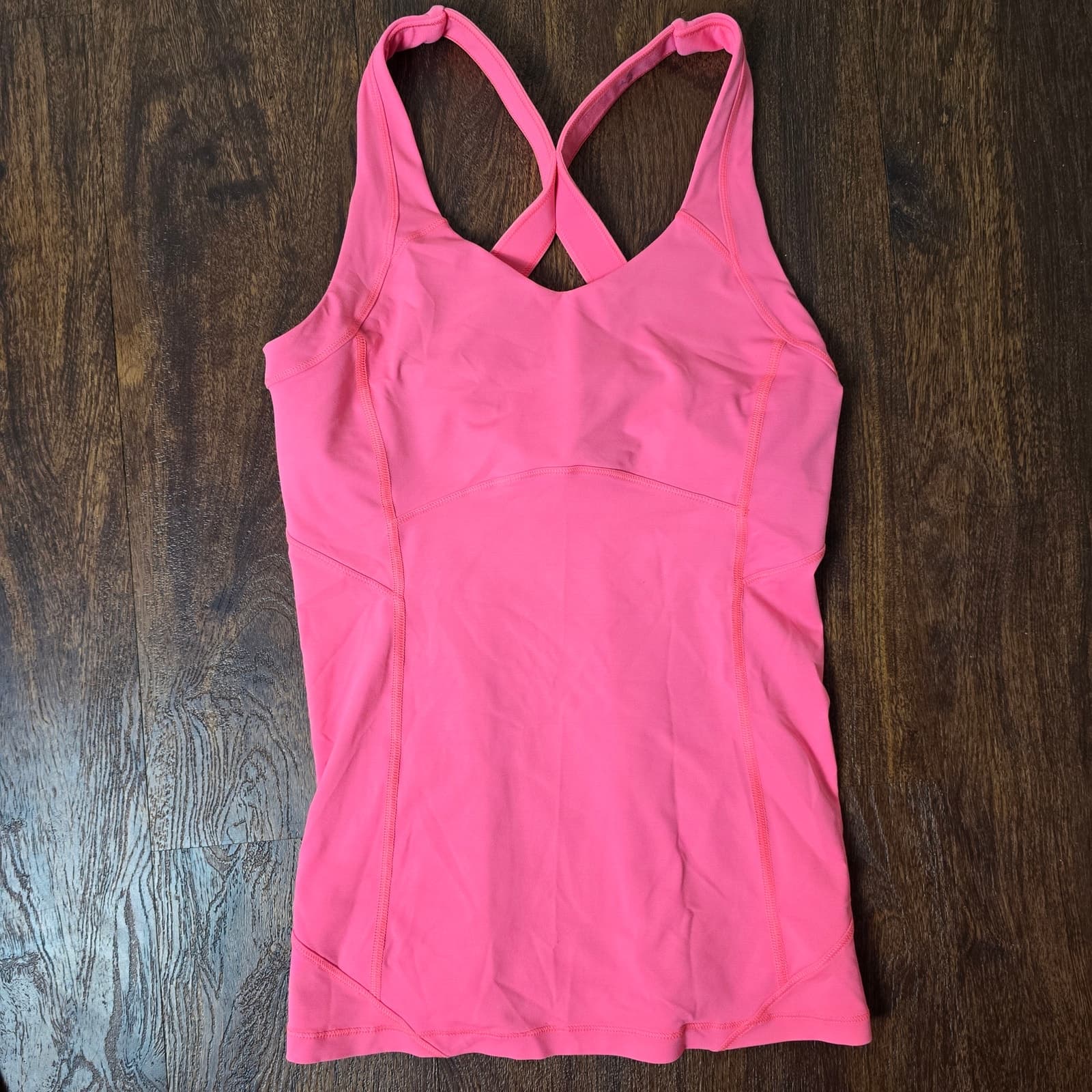 Lululemon Run: Ta Ta Topper & Kanto Catch Me Tank Flash Light, Size 6 - Thumbnail 5