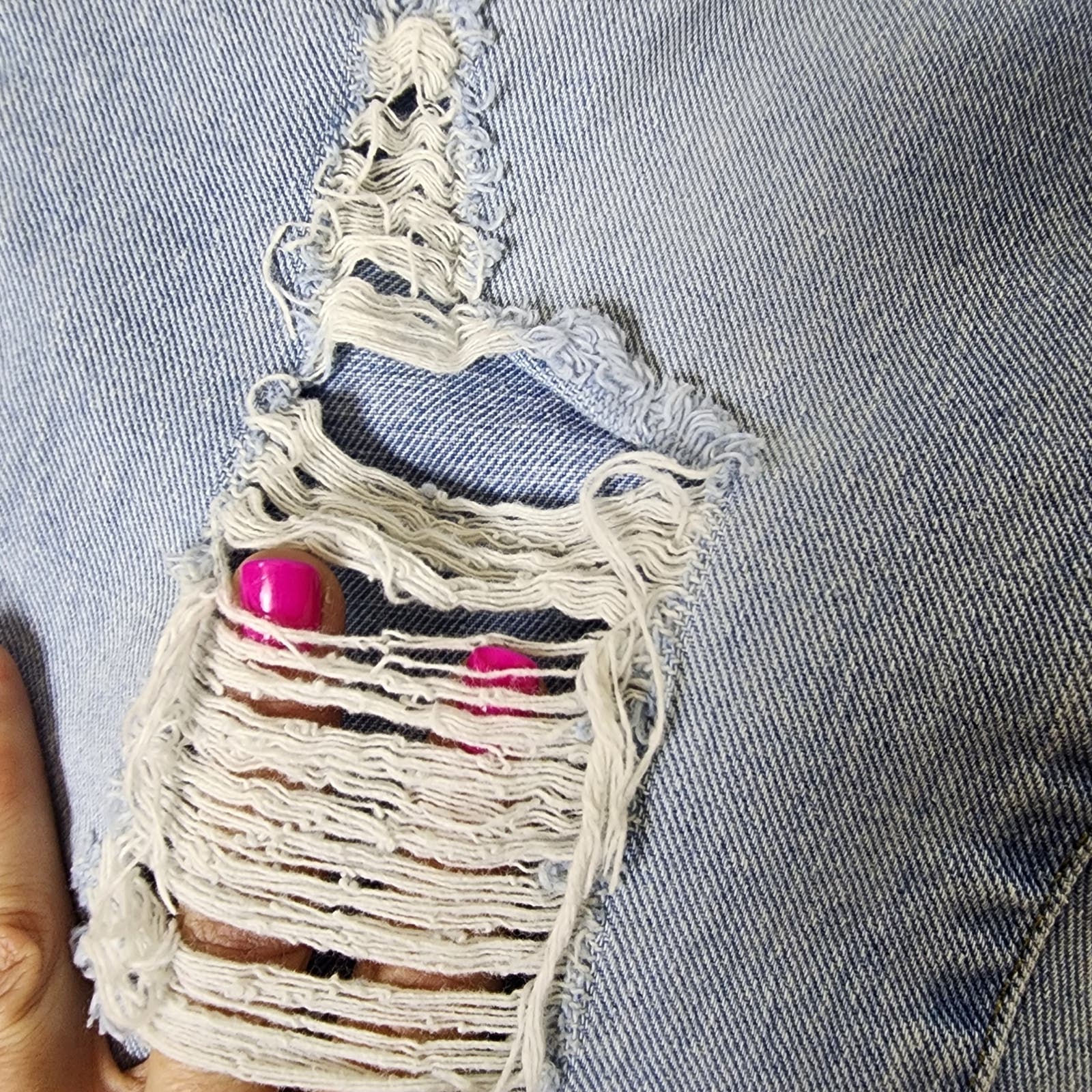 Princess Polly Light Wash Rolled Cuff Destroyed Boyfriend Cut Jeans, Size 6 - Thumbnail 6