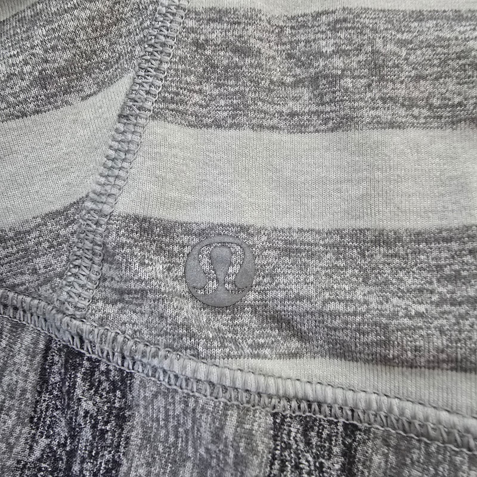 Lululemon Race Your Pace Long Sleeve Marshmallow Stripe Heathered Slate, Size 4 - Thumbnail 6