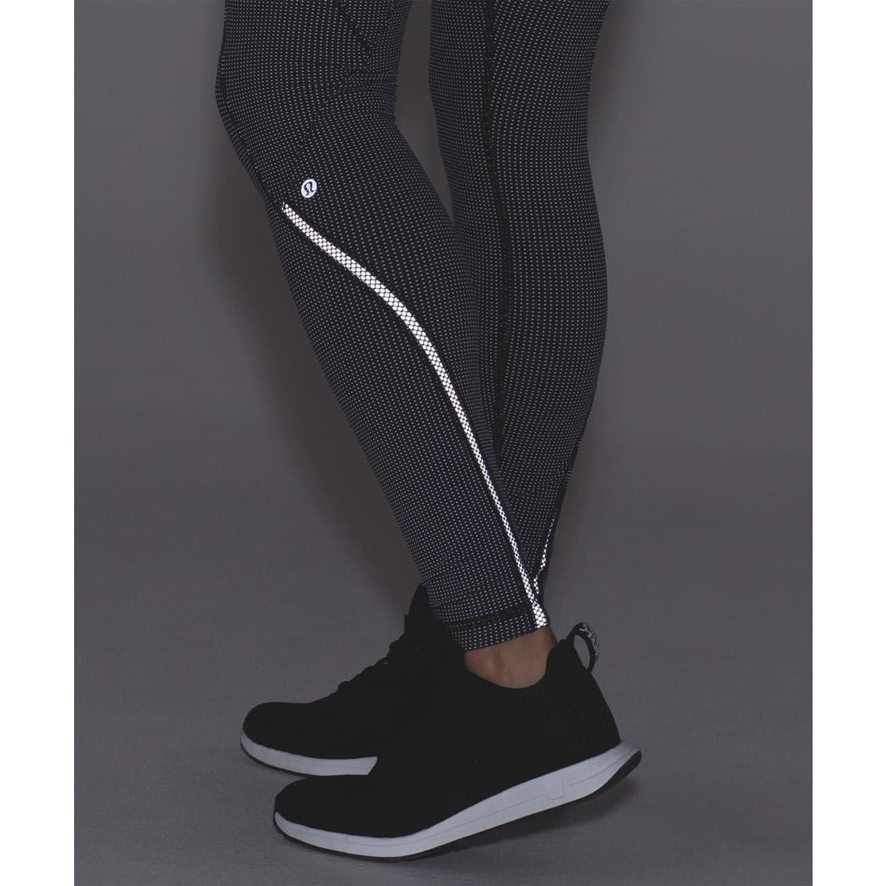 Lululemon Cadence Crusher Tight Power Luxtreme Tiny Geo Black White Size 4 - Thumbnail 5