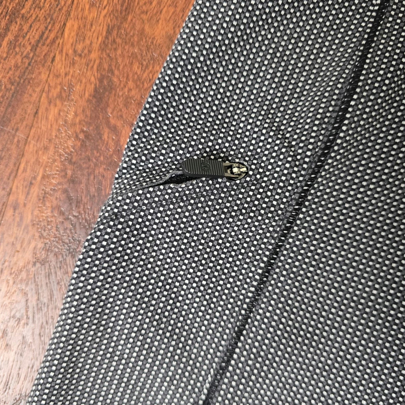 Lululemon Cadence Crusher Tight Power Luxtreme Tiny Geo Black White Size 4 - Thumbnail 7