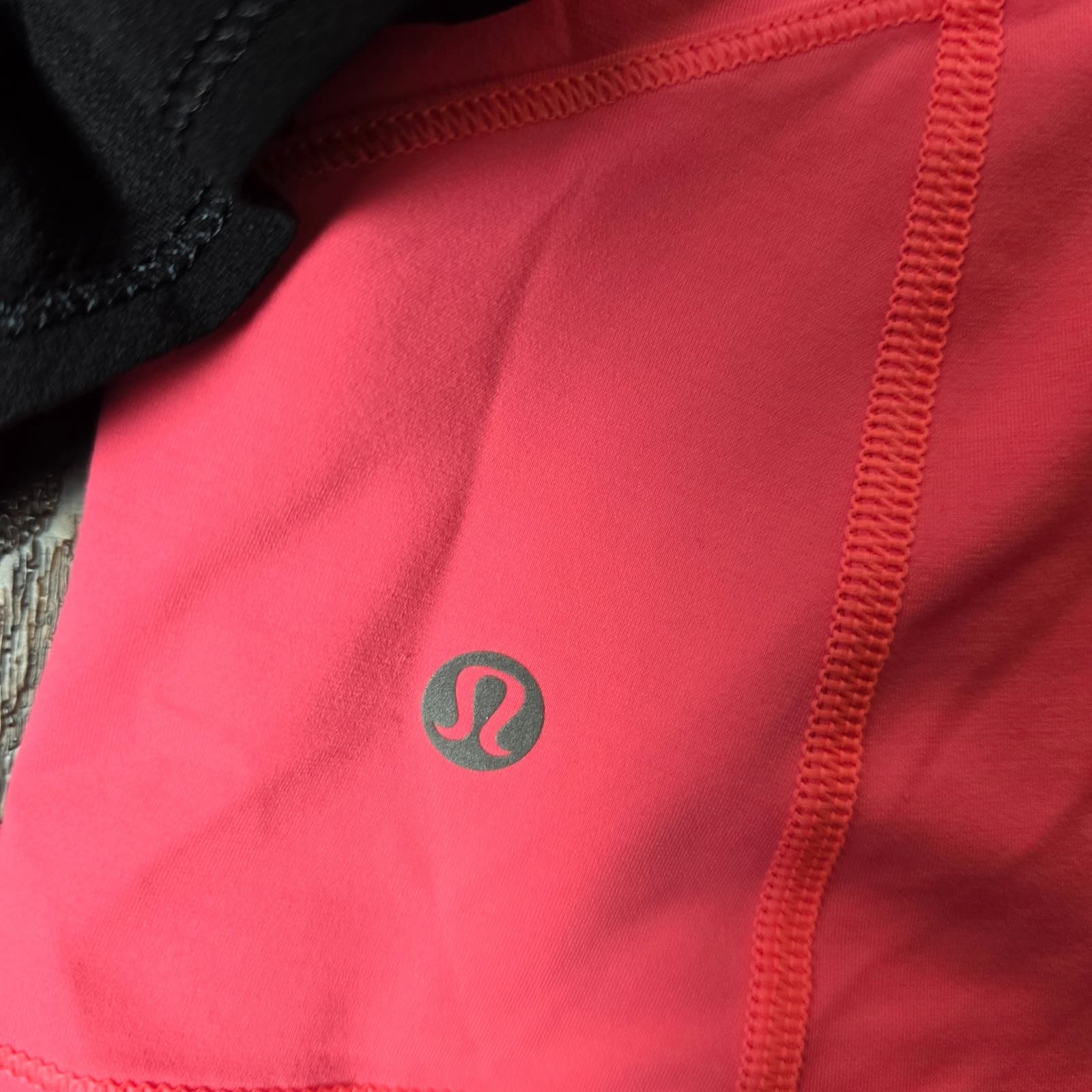 Lululemon Run: Ta Ta Topper & Kanto Catch Me Tank Flash Light, Size 6 - Thumbnail 9