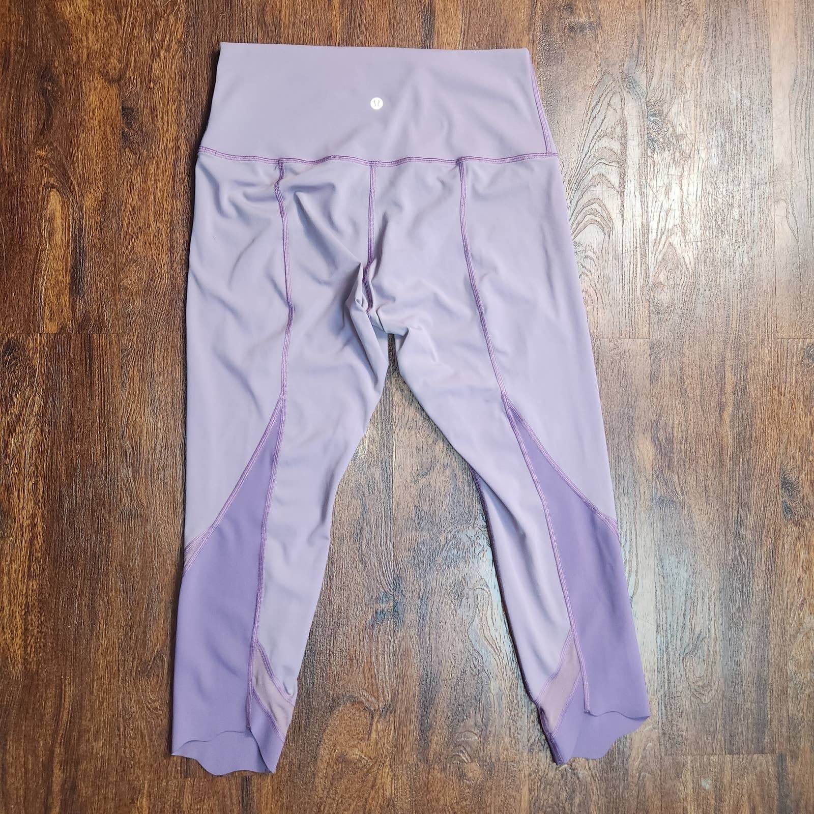 Lululemon Wunder Under Crop II *Roll Down Scallop Full-On Luxtreme 24" - Thumbnail 7