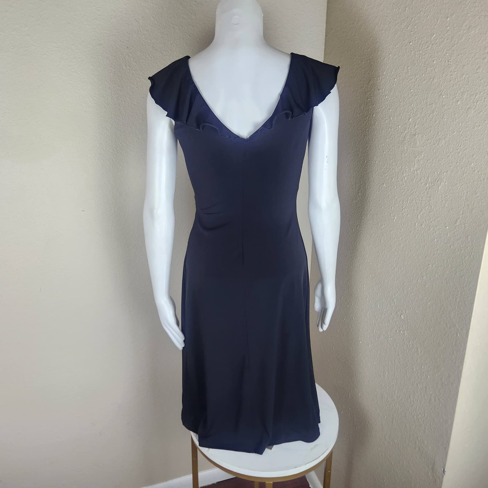 White House Black Market NWOT Ruffled V-Neck Dress, Size 2 - Thumbnail 3