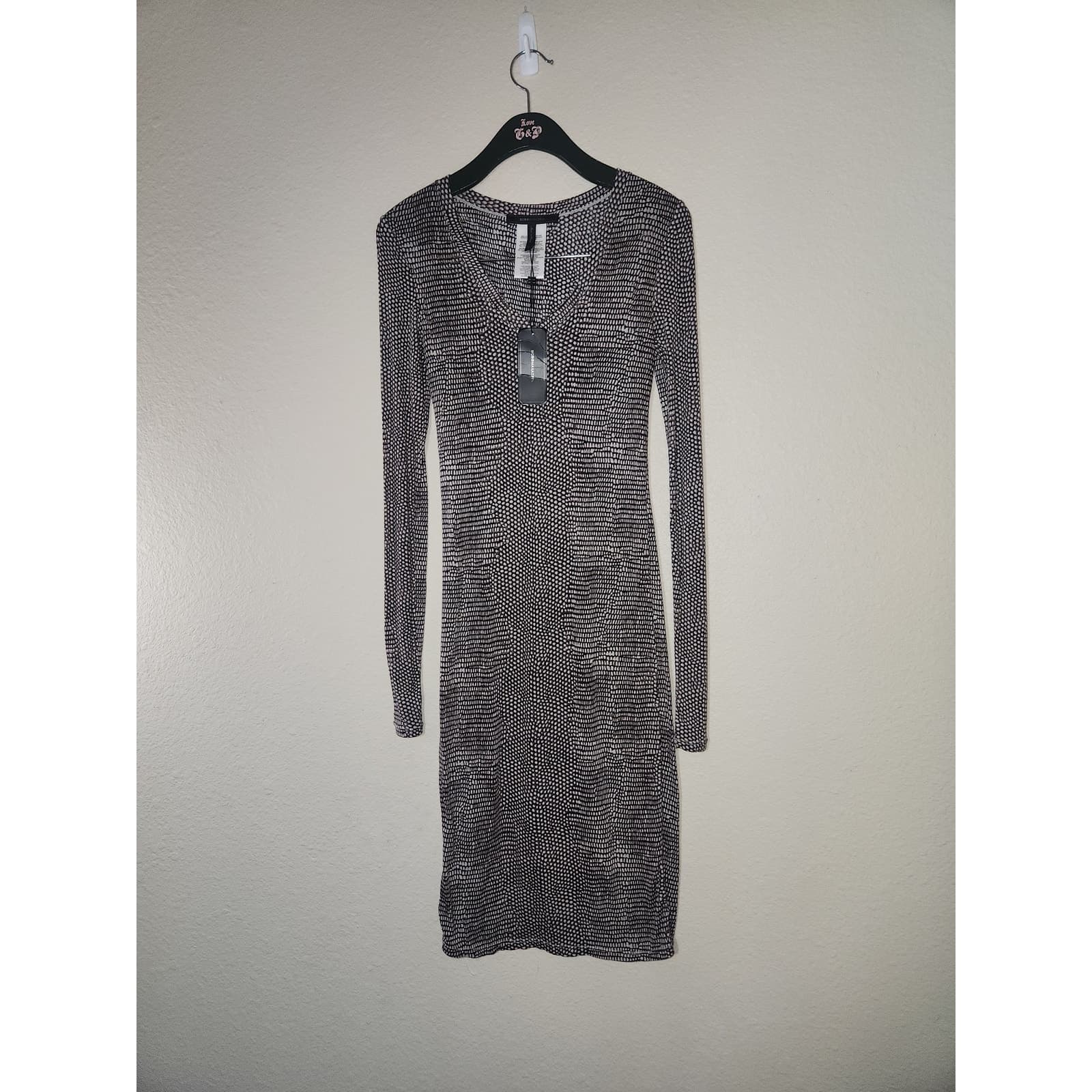 BCBGMAXAZRIA NWT Long Sleeve Knee Length Tori Dress in Light Pearl Combo, Small - Thumbnail 3