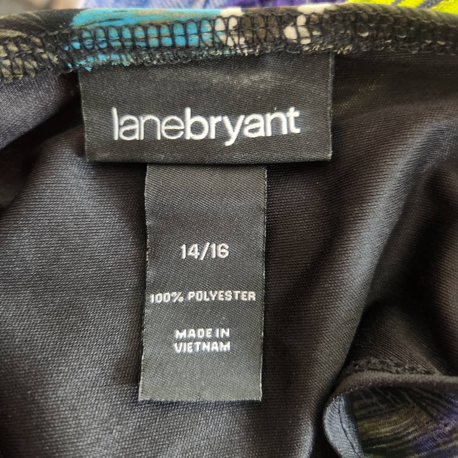 Lane Bryant V-neck Cap Sleeve Feather Print Maxi Dress, Size 14/16 - Thumbnail 7