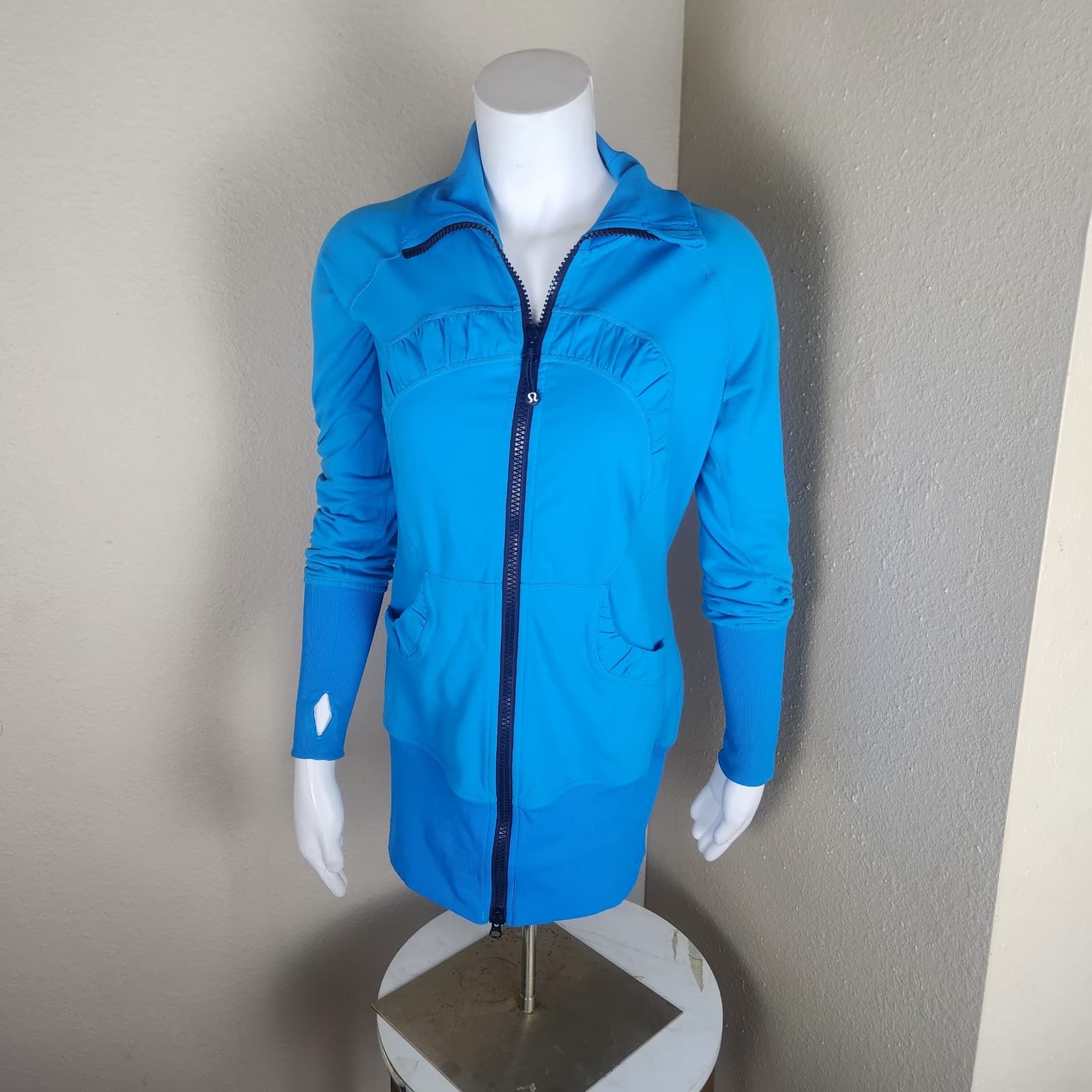 Lululemon Gather Together Gather Up Zip Up Jacket in Kayak Blue, Size 6wwwwwwww - Image 1