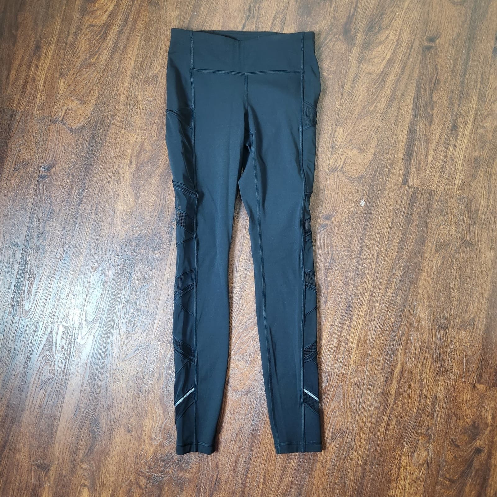Lululemon Speed Up Tight *Mesh 28" Size 4 Style # W5BLRS - Thumbnail 4