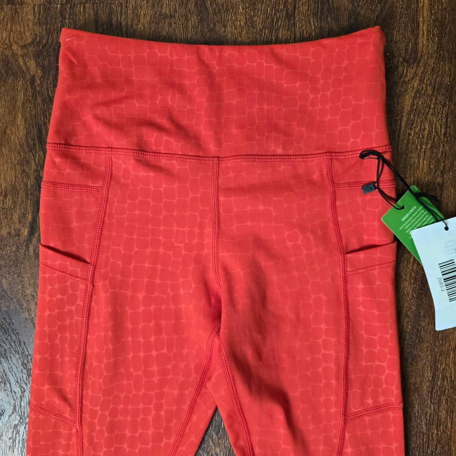 ZYIA Active Light N Tight Pocket Hi-Rise 28" - Red Scales - Size 2 - Thumbnail 5