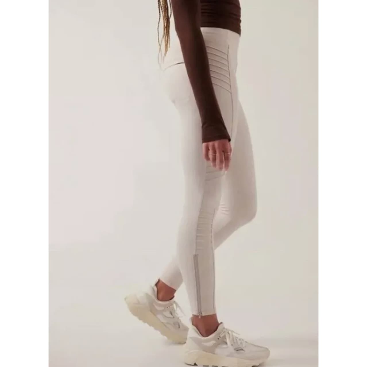 Athleta Delancey Textured Moto Tight - Braiden Cream - Medium - 882716 - Thumbnail 2