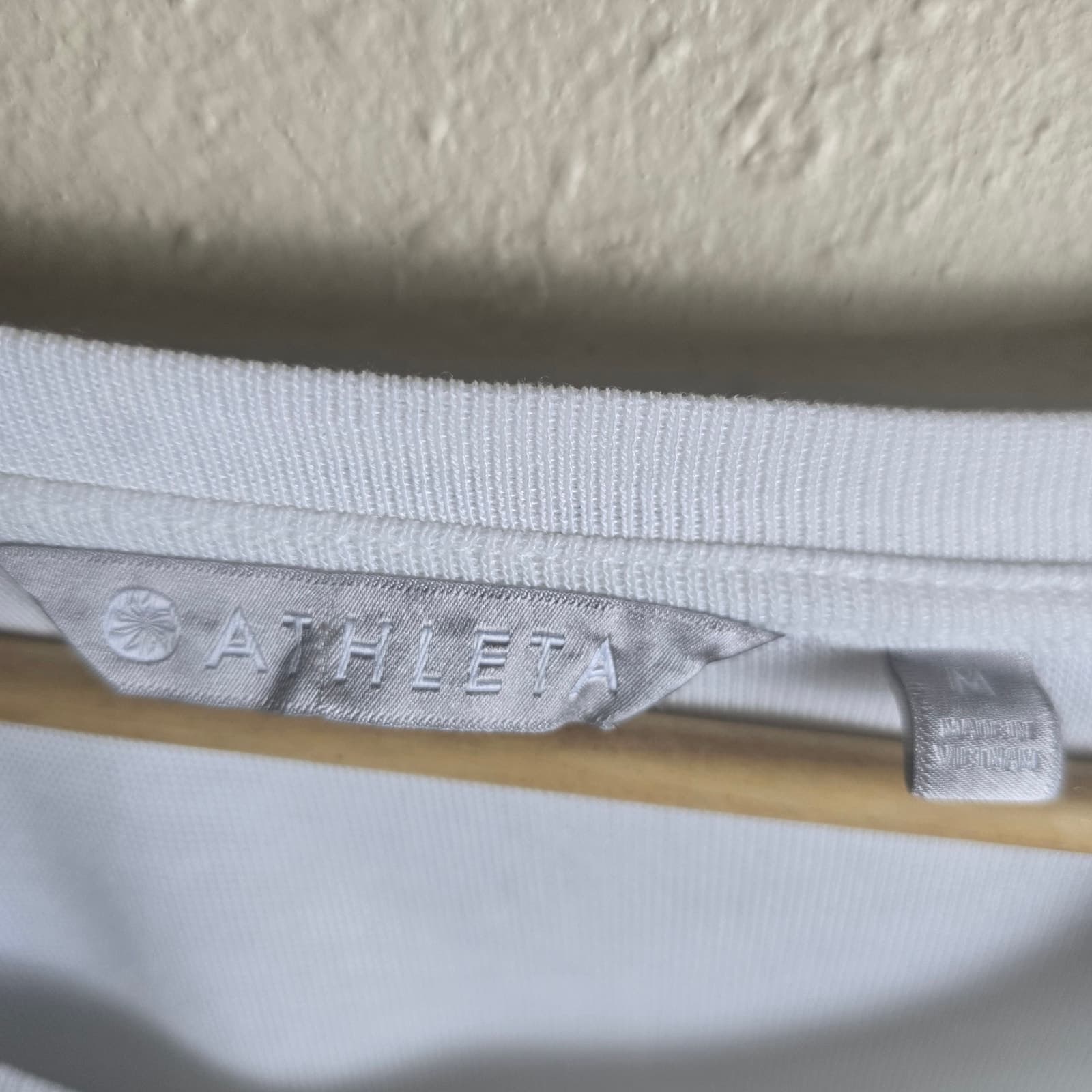 Athleta Serenity Criss Cross Sweatshirt #210159, 0 Medium, White - Thumbnail 4