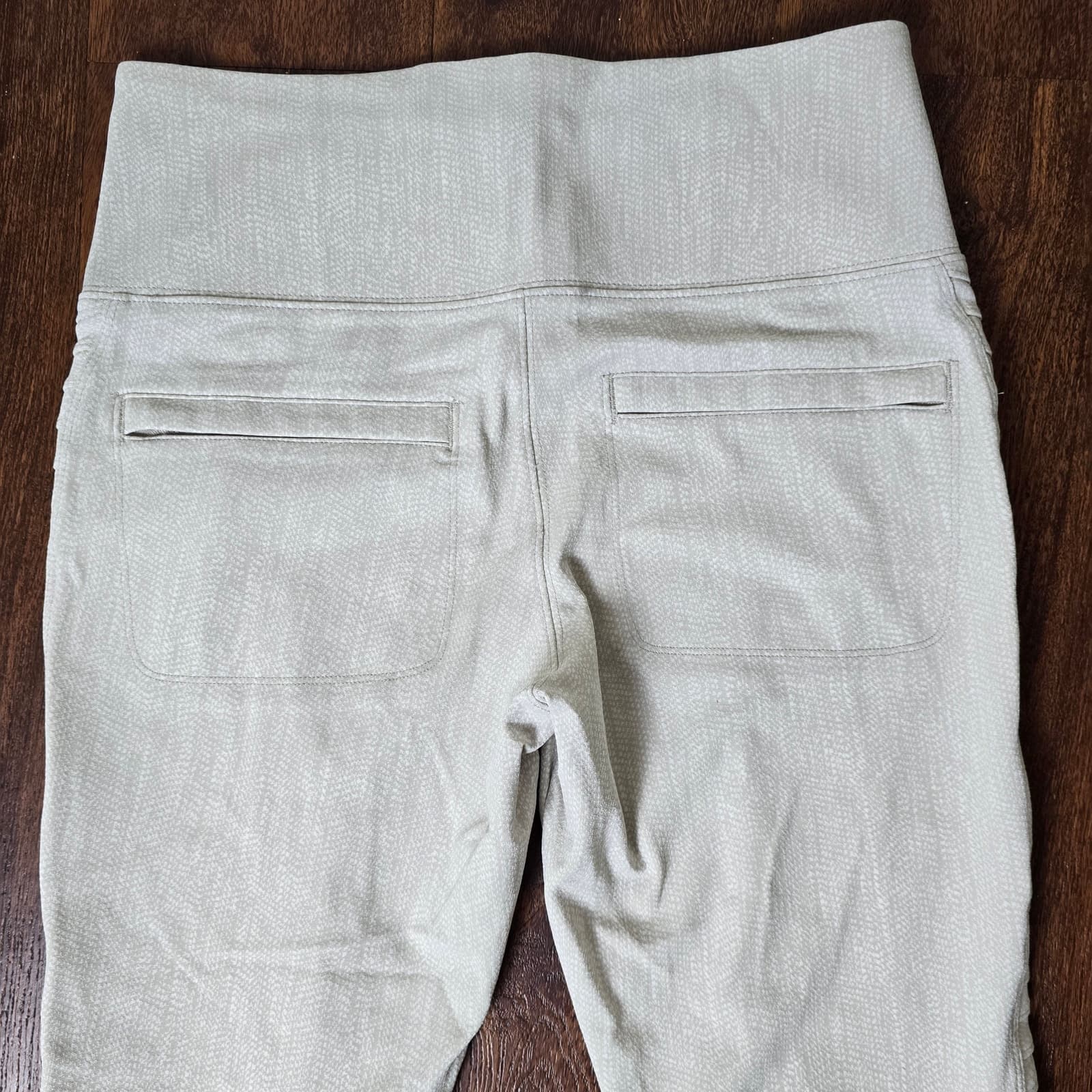 Athleta Delancey Textured Moto Tight - Braiden Cream - Medium - 882716 - Thumbnail 7