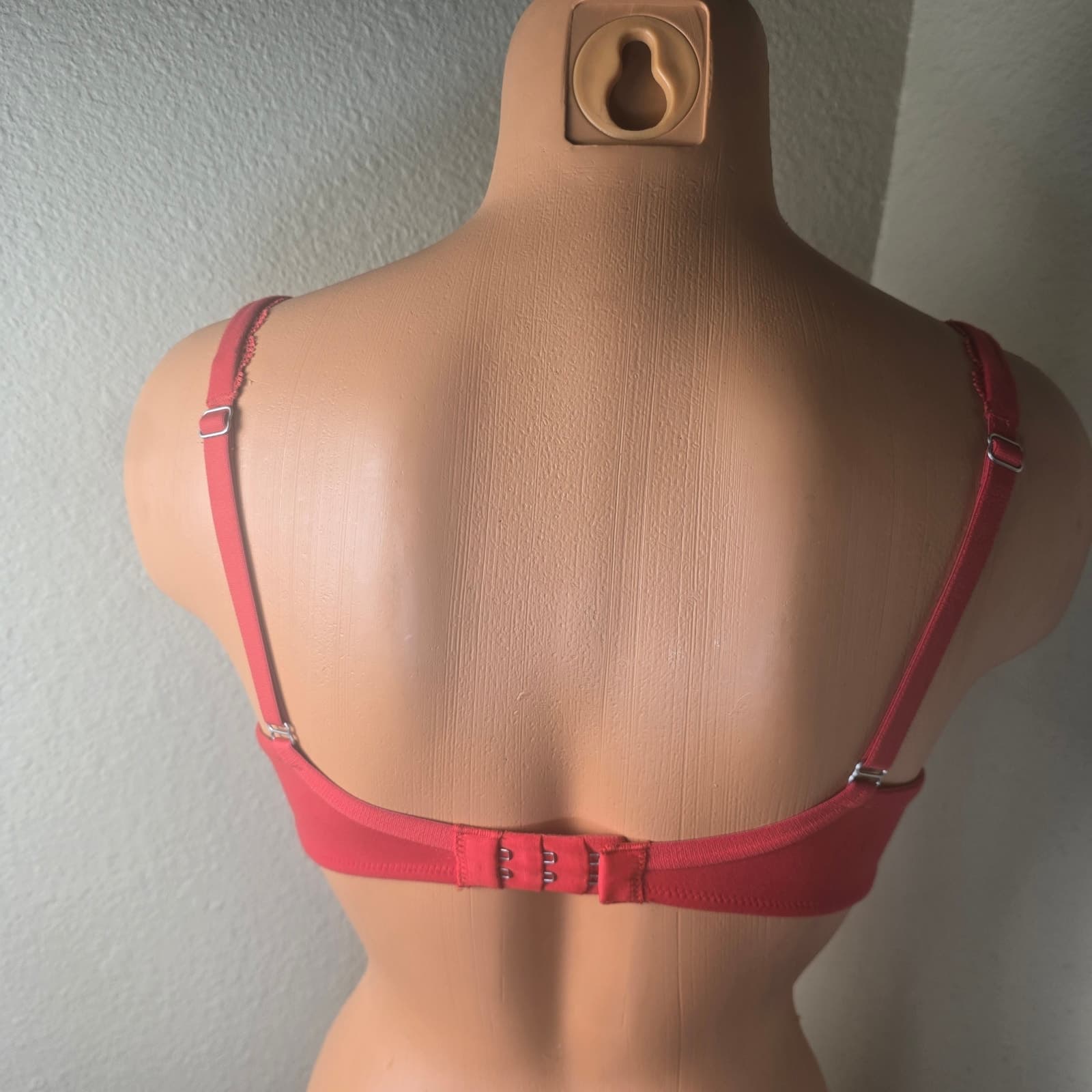 Body by Victoria Lined Perfect Coverage Bra - Red with white Lace - 34C - Thumbnail 7