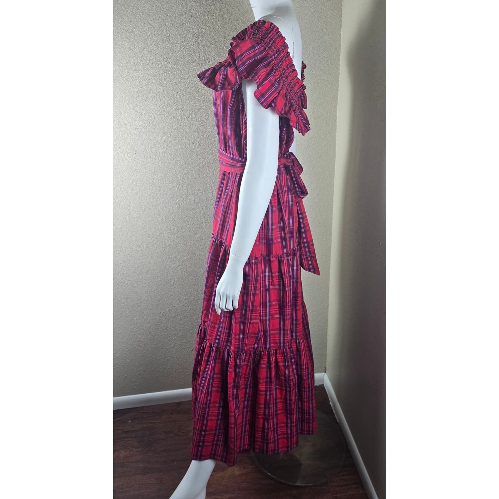 Draper James Kimberly Off-Shoulder Tie-Waist Smocked Neck Dress in Angie Plaid - Thumbnail 2