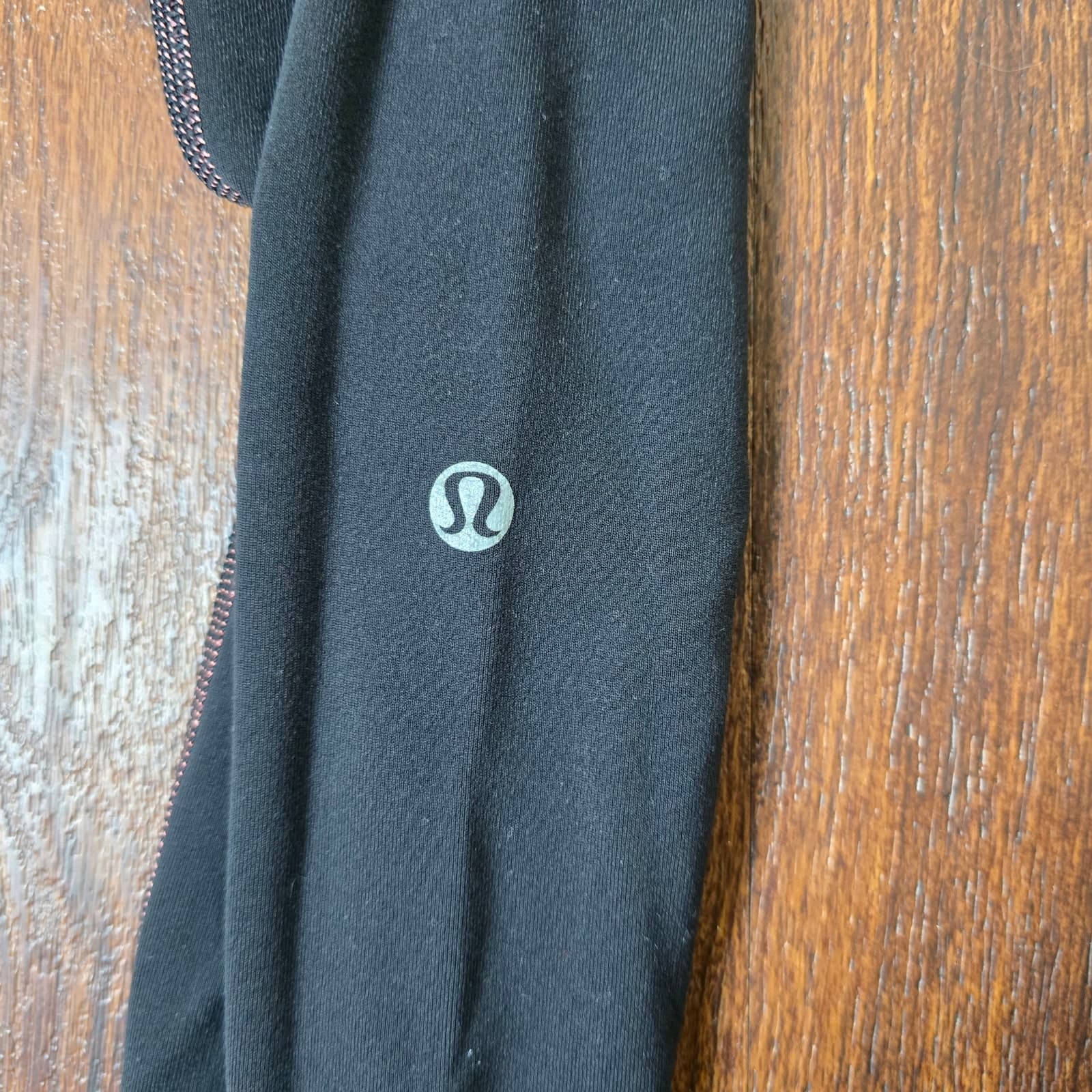 Lululemon Wunder Under Pant *Reversible Black / Raspberry Glo Light Size 6 - Thumbnail 8