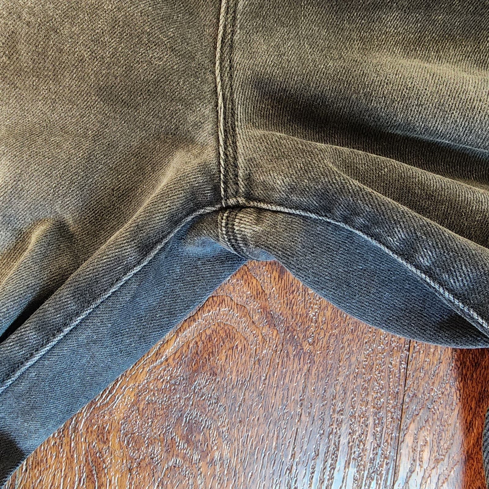 L'AGENCE Highline High Rise Distressed Jeans in Vintage Grey Destruct, Size 29 - Thumbnail 7