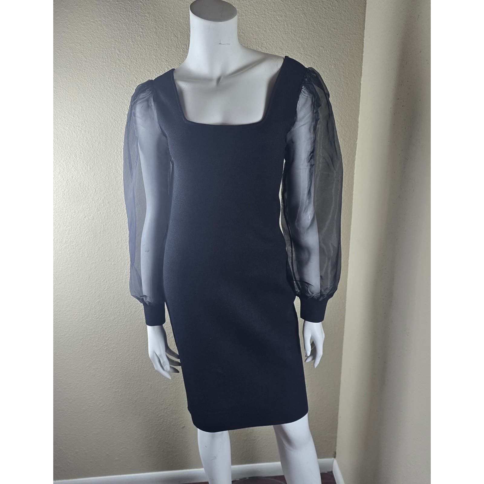 House of Harlow 1960 Black Knee Length Dress Sheer Organza Sleeves - NWT - Small - Image 1