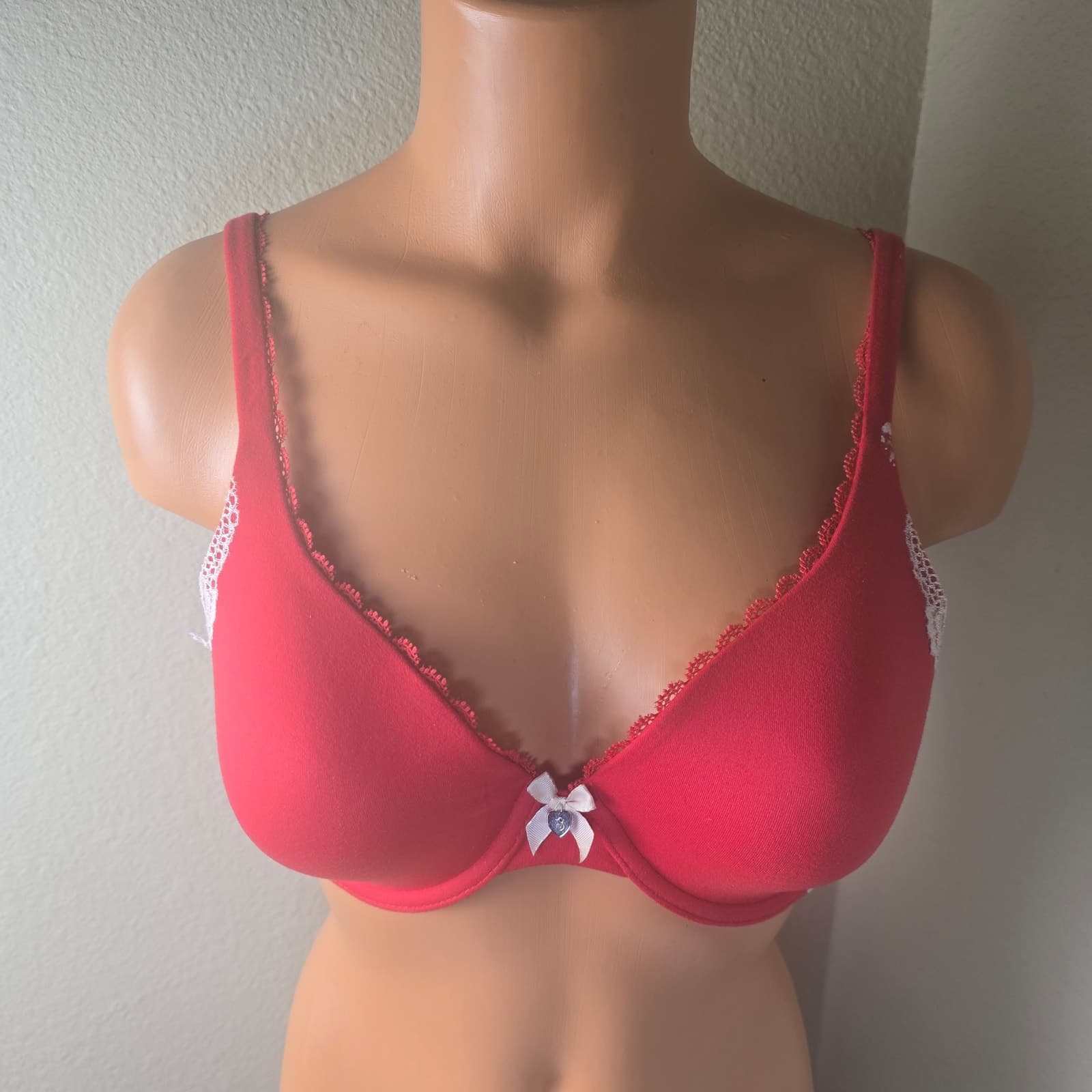 Body by Victoria Lined Perfect Coverage Bra - Red with white Lace - 34C - Thumbnail 5