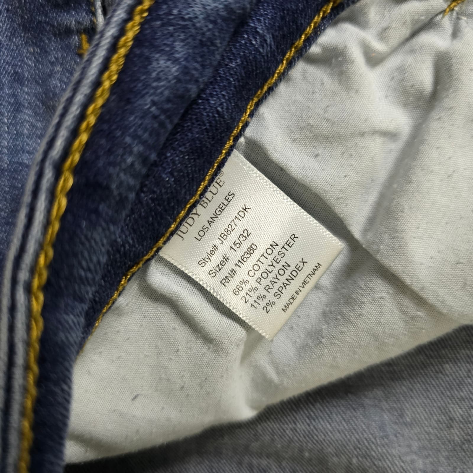 Judy Blue Relaxed Fit Distressed Stretch Jeans Rolled Cuff JB8271DK Size 15/32 - Thumbnail 10