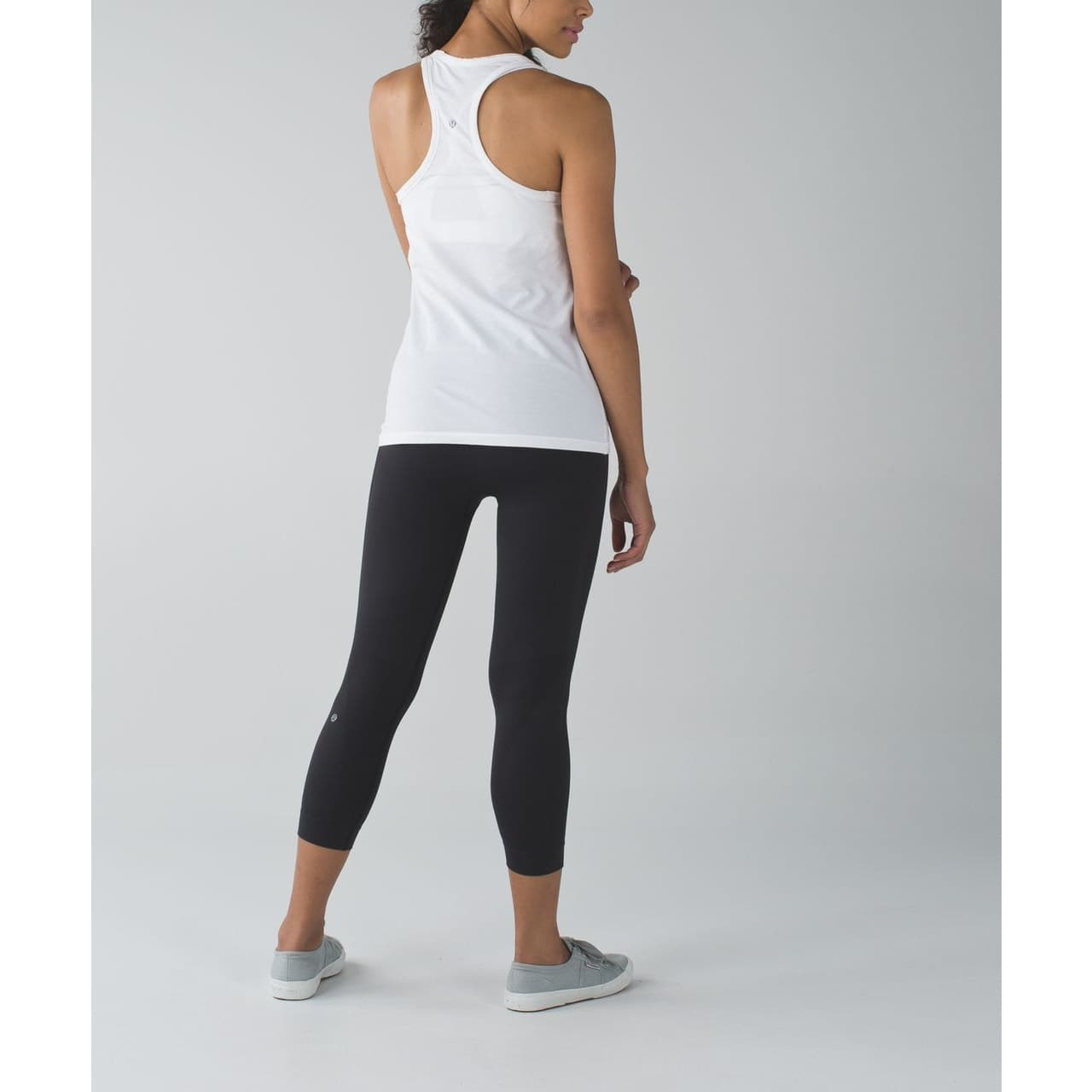 Lululemon Zone In Crop - Black - Size 6 - Thumbnail 3
