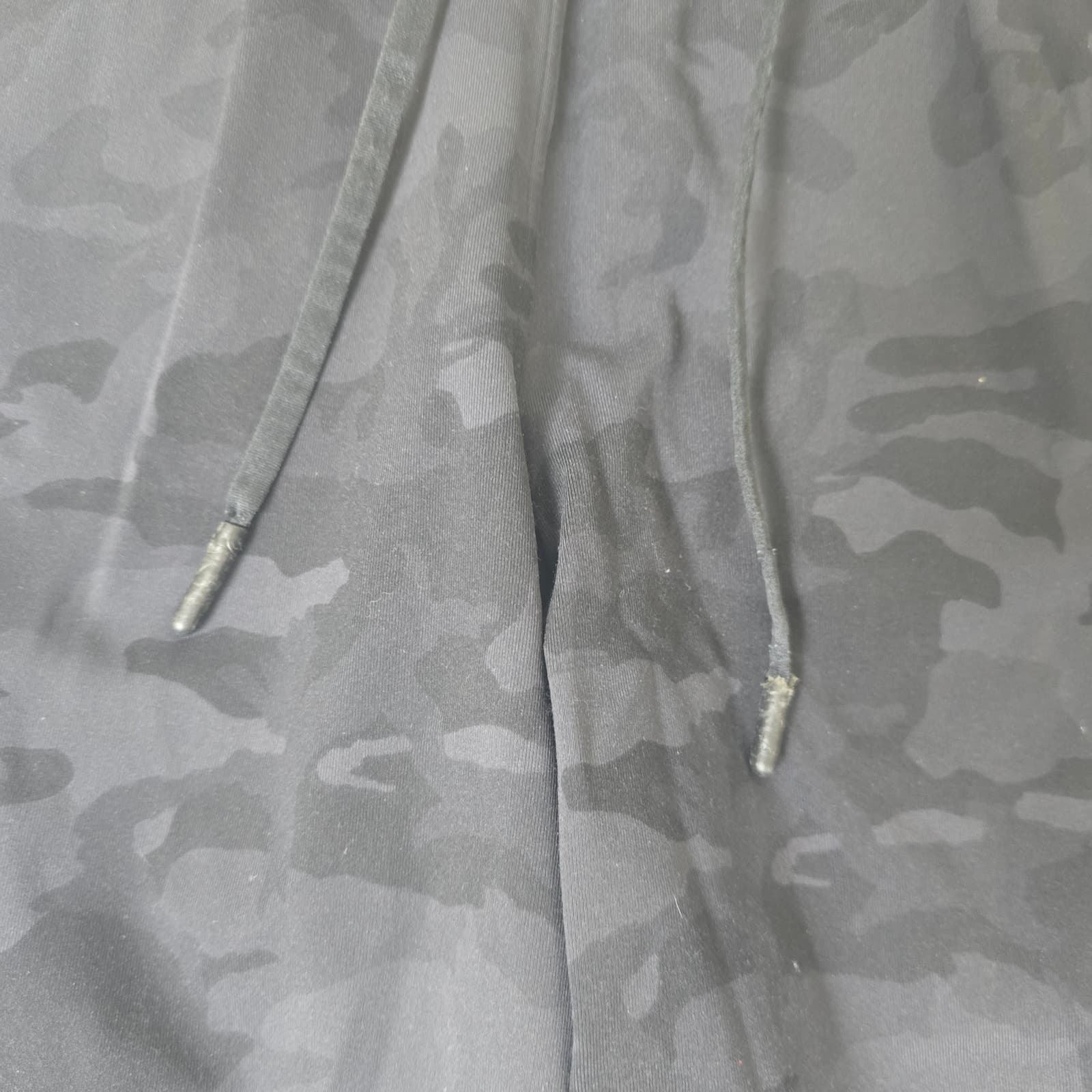 Lululemon Keep Moving Pant 7/8 High-Rise Heritage 365 Camo Deep Coal Multi - Thumbnail 5