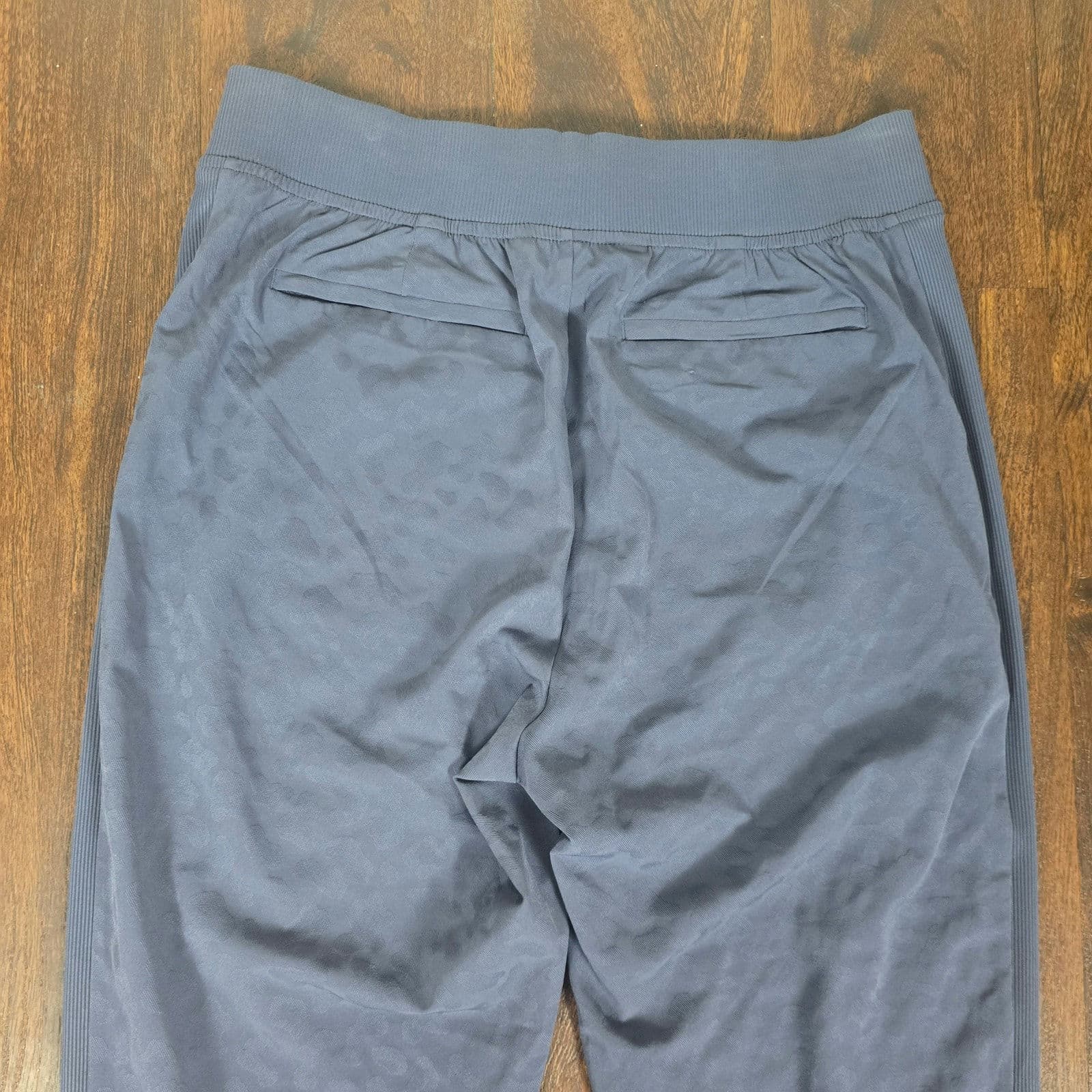 Athleta Brooklyn Textured Ankle Pant - Leopard Midieval Violet - Size 6 - 980401 - Thumbnail 8