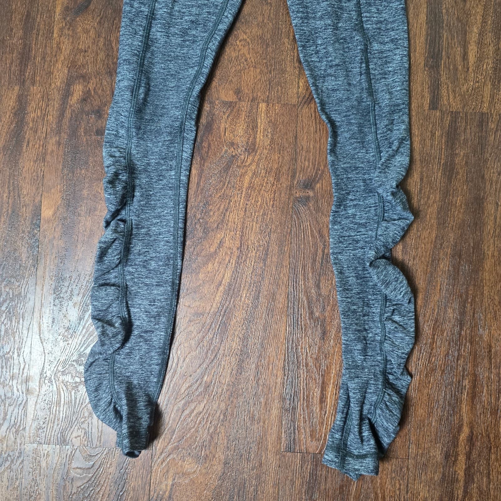 Lululemon Run: Turn Around Tight Heathered Black Size 2QI SS - Thumbnail 4