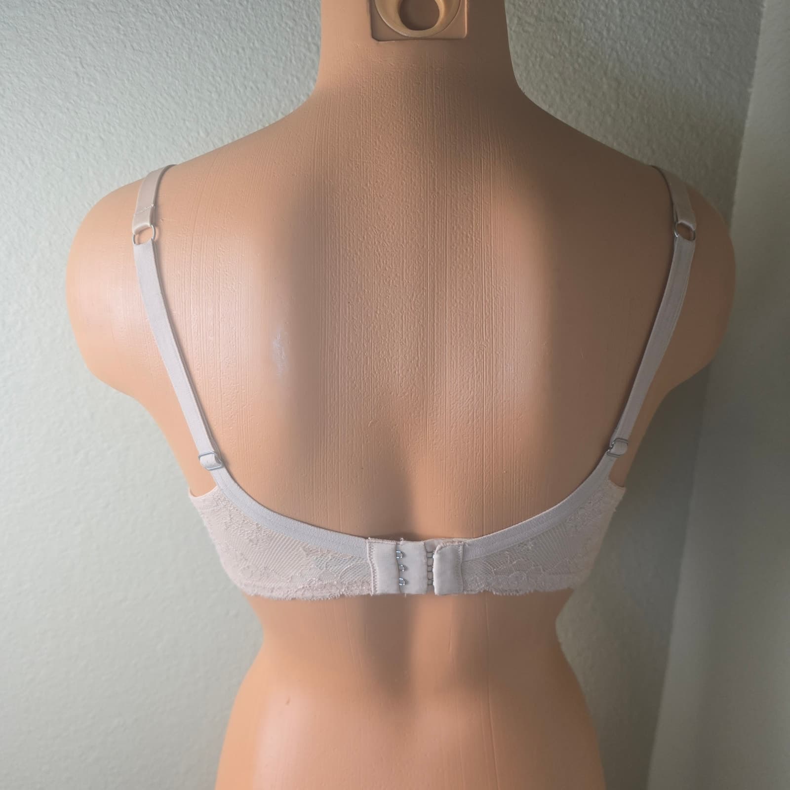 Victoria's Secret BioFit Demi Uplift Cream Lace 34D - Thumbnail 5