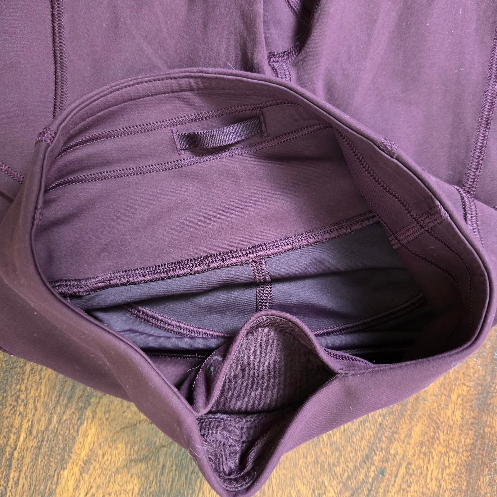 Lululemon Wunder Train High-Rise Tight 25" Cassis Size 0 - Thumbnail 8