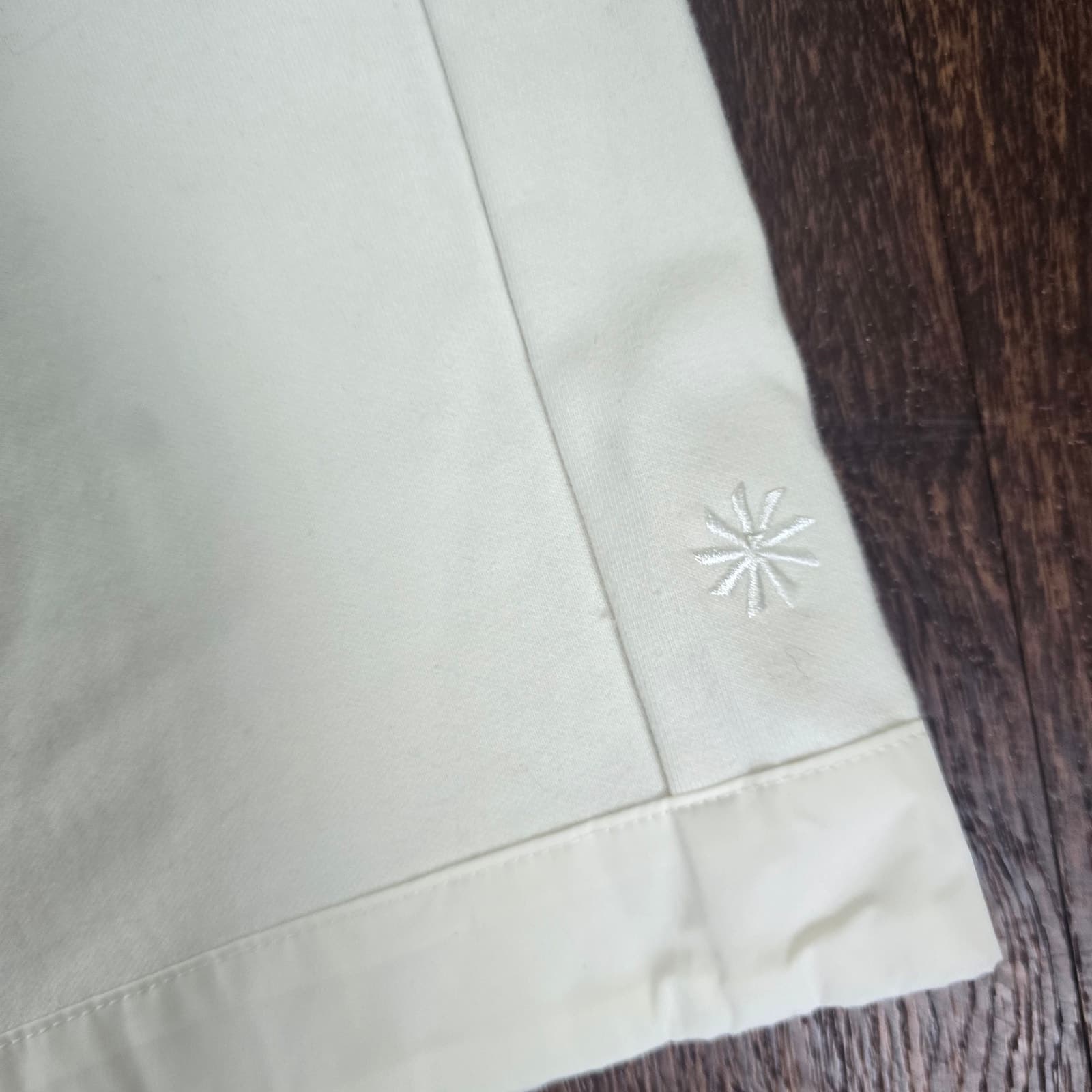 Athleta Triumph Wide Leg Crop Pants - Magnolia White - Large - 544711 - NWT - Thumbnail 6