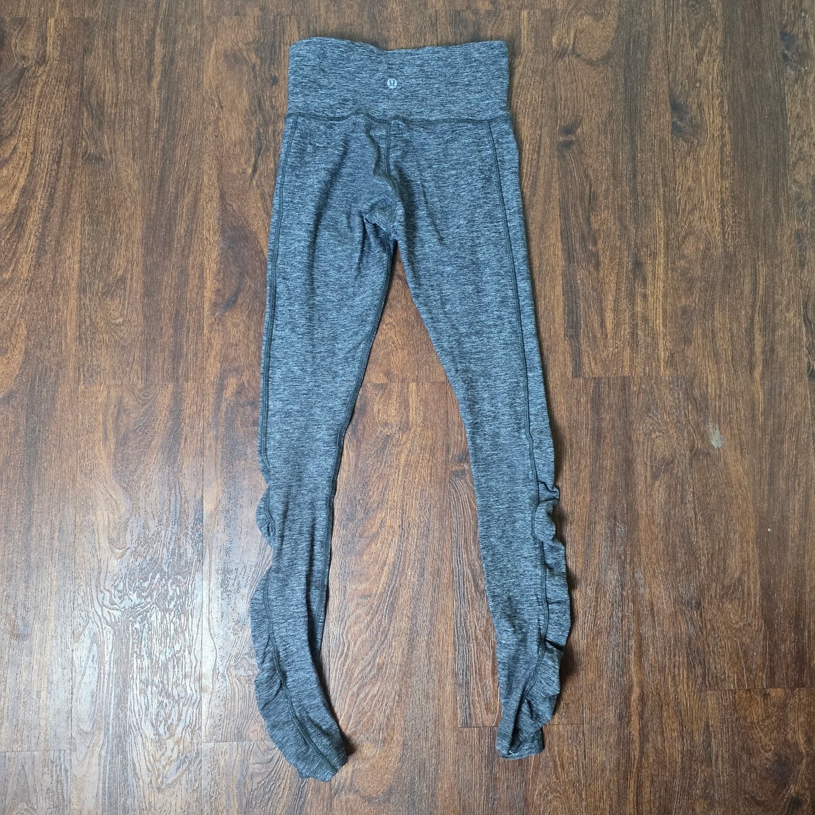 Lululemon Run: Turn Around Tight Heathered Black Size 2QI SS - Thumbnail 5