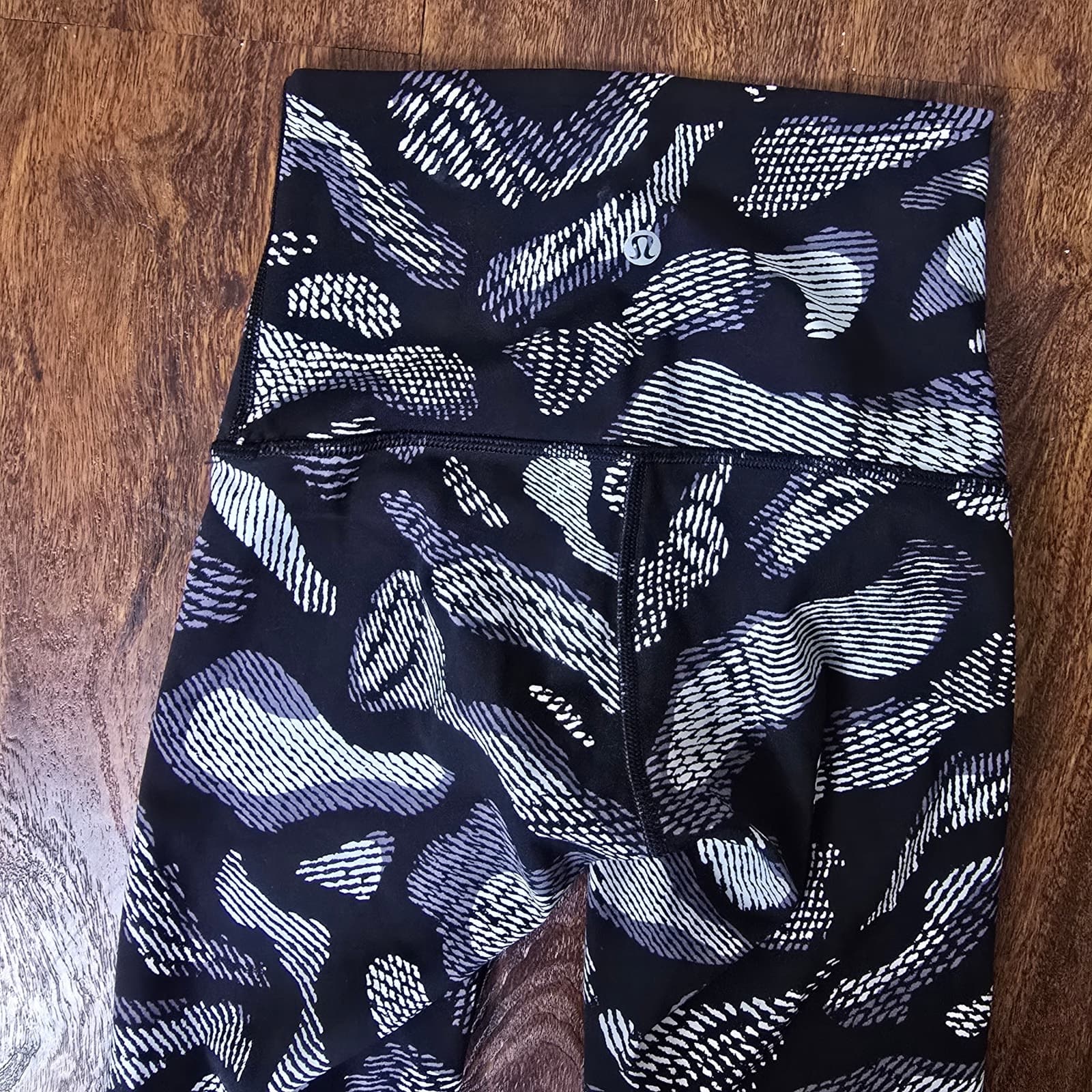 Lululemon Wunder Under Pant (Hi-Rise) Warp Ice Grey Black - Size 222 - Thumbnail 7