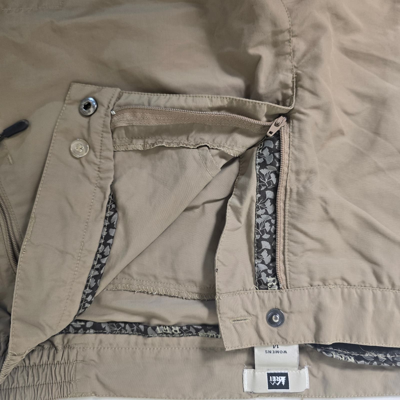 REI Co-Op Sahara Convertible Pants - Khaki - Size 14 - Style # 778942 - Thumbnail 6