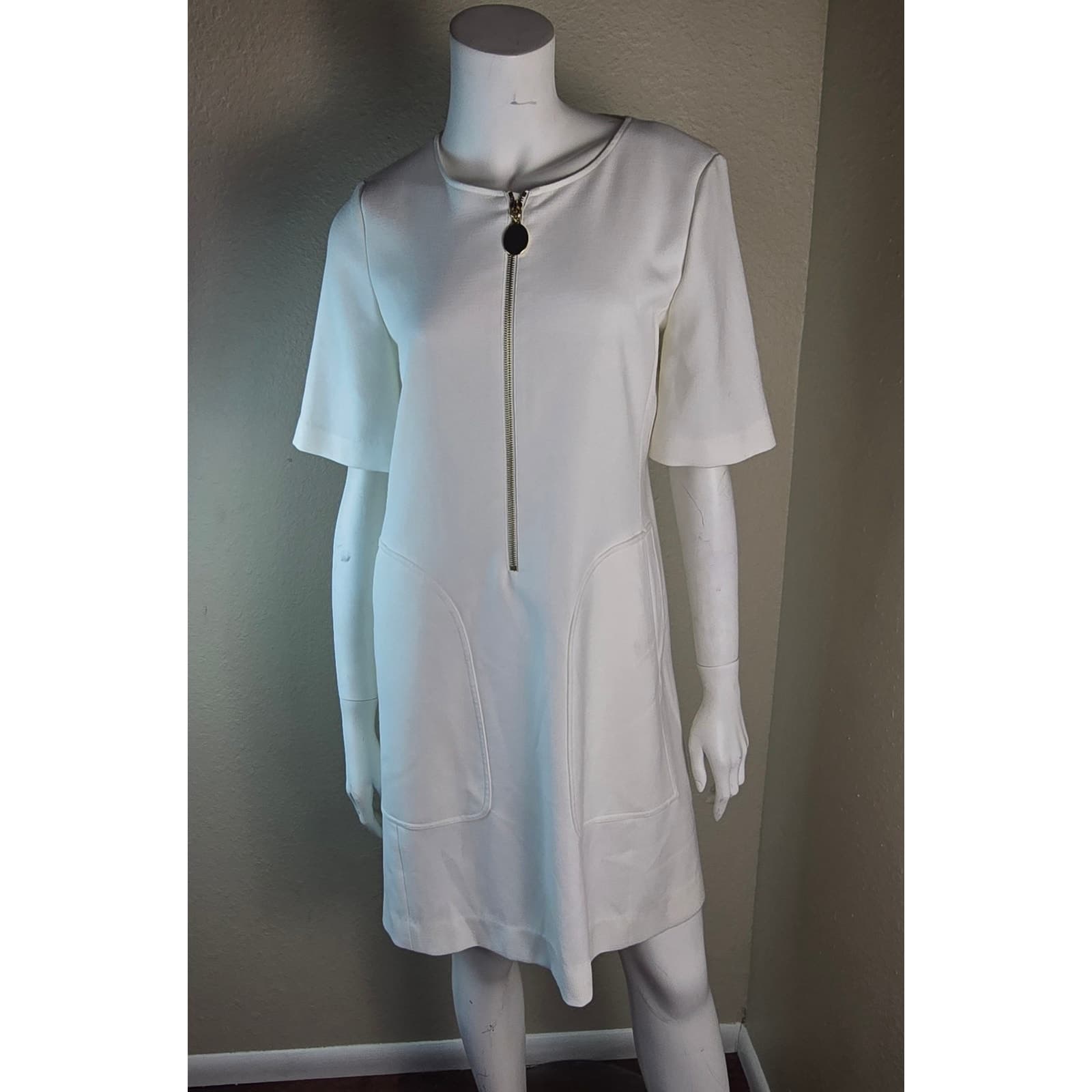 DKNY White Front Half Zip Elbow Length Short Sleeve Knee Length Dress NWT - 10 - Thumbnail 4