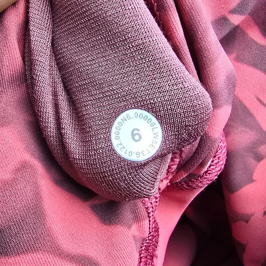 Lululemon Wunder Under High-Rise Tight 25" Luxtreme Spray Leaf Fireside Red - 6 - Thumbnail 8