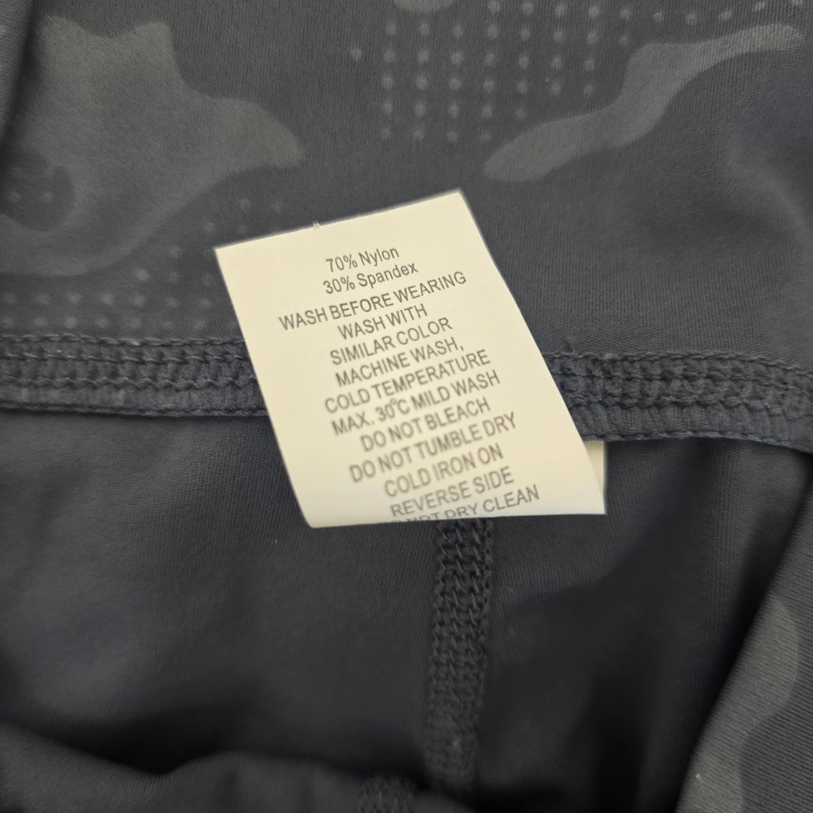 Zyia Active Luxe Hi Rise Leggings 7/8 Battlefield Camo - Size 4 - Thumbnail 11