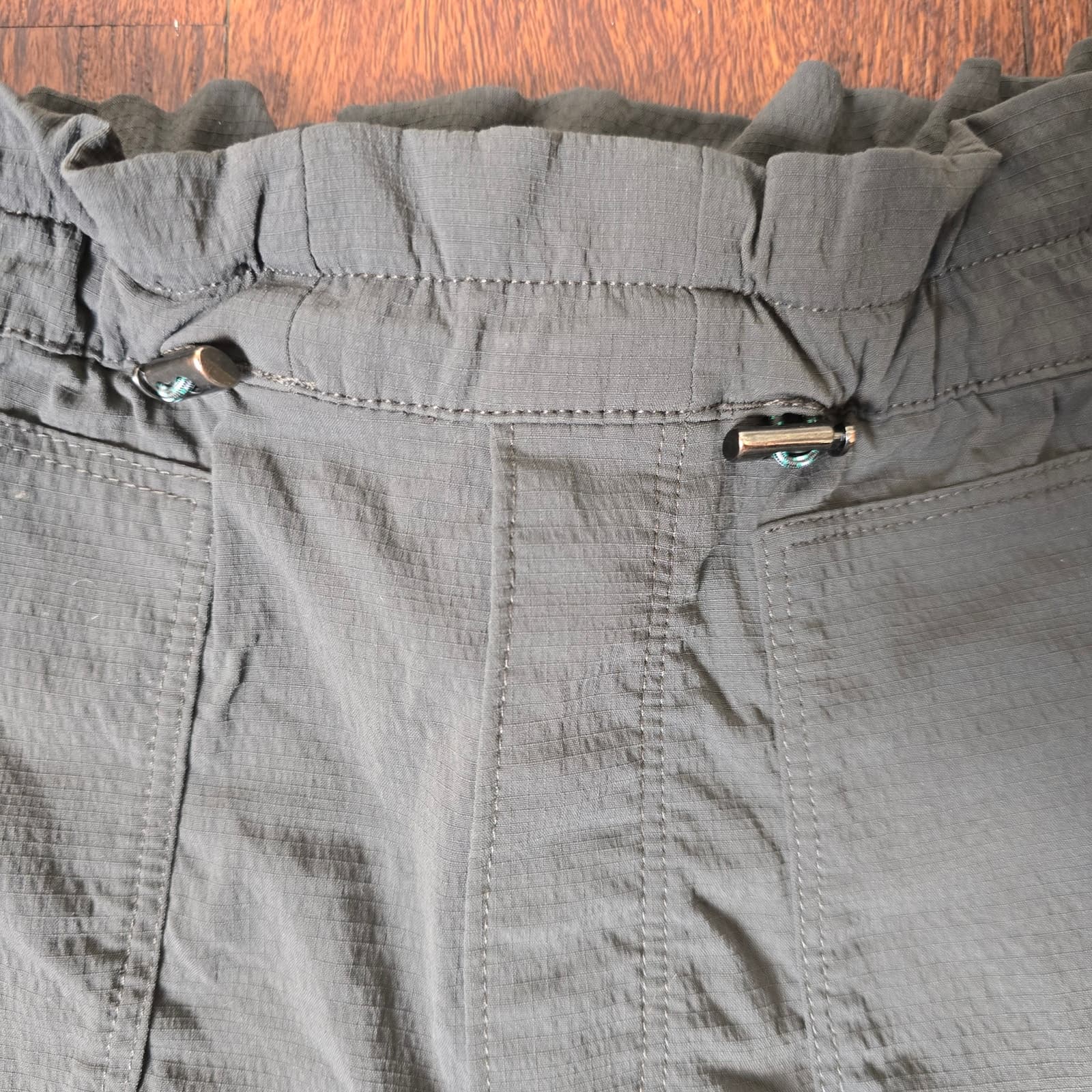 Athleta Trekkie Paper Bag Pants - Dark Gray - Size 0 - Style # 405927 - Thumbnail 4