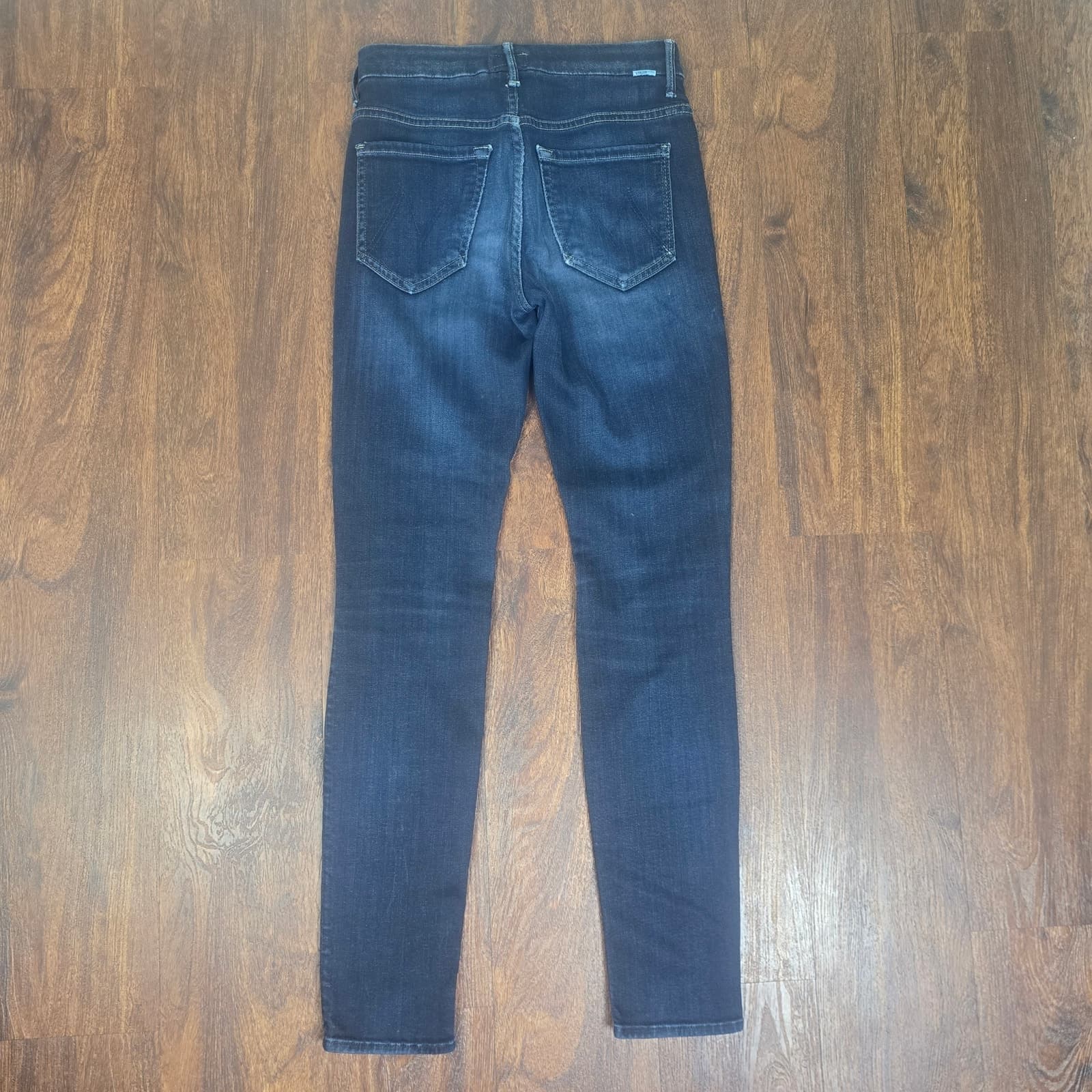 Mother Denim High Waisted Looker Skinny Jeans in Coffee, Tea, or Me? Size 26 - Thumbnail 9