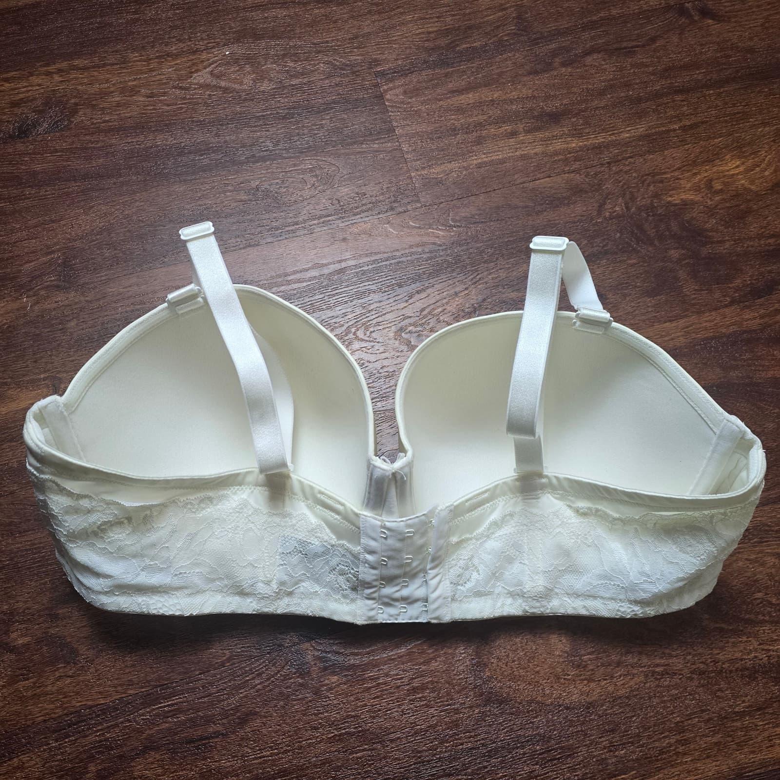 Torrid Plus Size Bombshell Everyday Strapless Bra - White - 42DDD - NWOT - Thumbnail 5