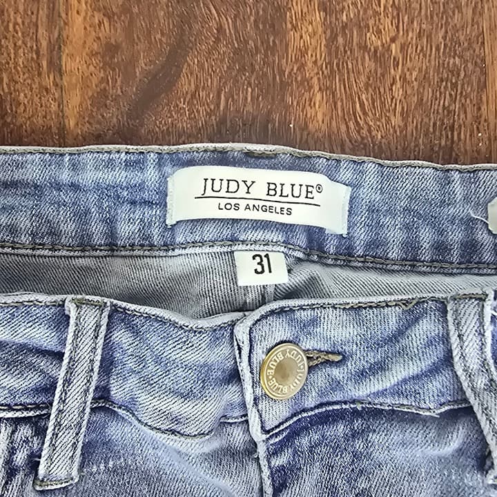 Judy Blue Relaxed Fit Distressed High-Rise Jeans - Style # JB88303 LT - Size 31 - Thumbnail 9