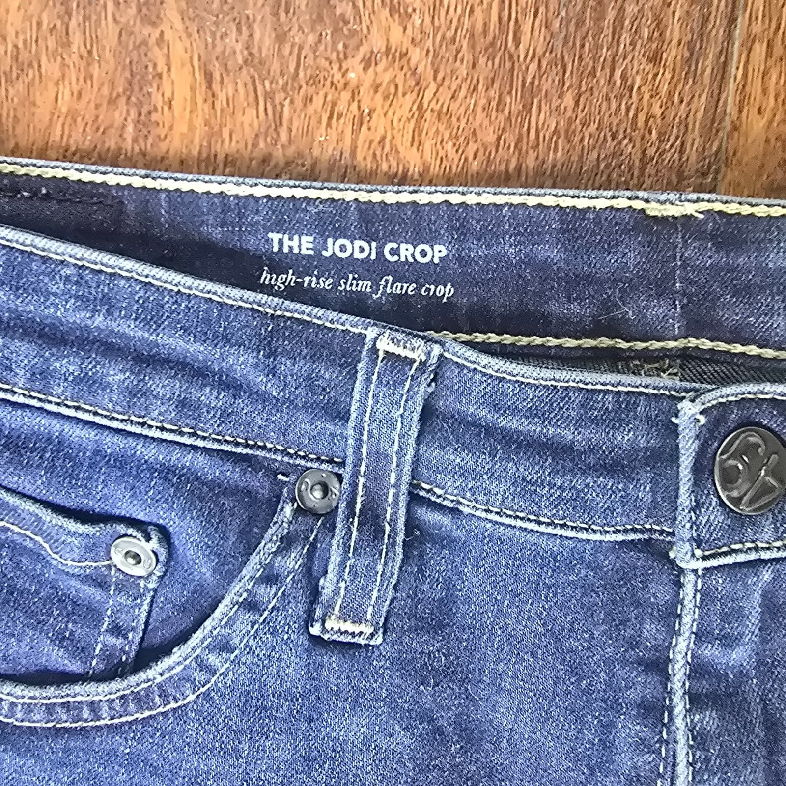 AG Jeans The Jodi Crop Flare High Rise Medium Dark Wash Fringe Hem - Size 29R - Thumbnail 3